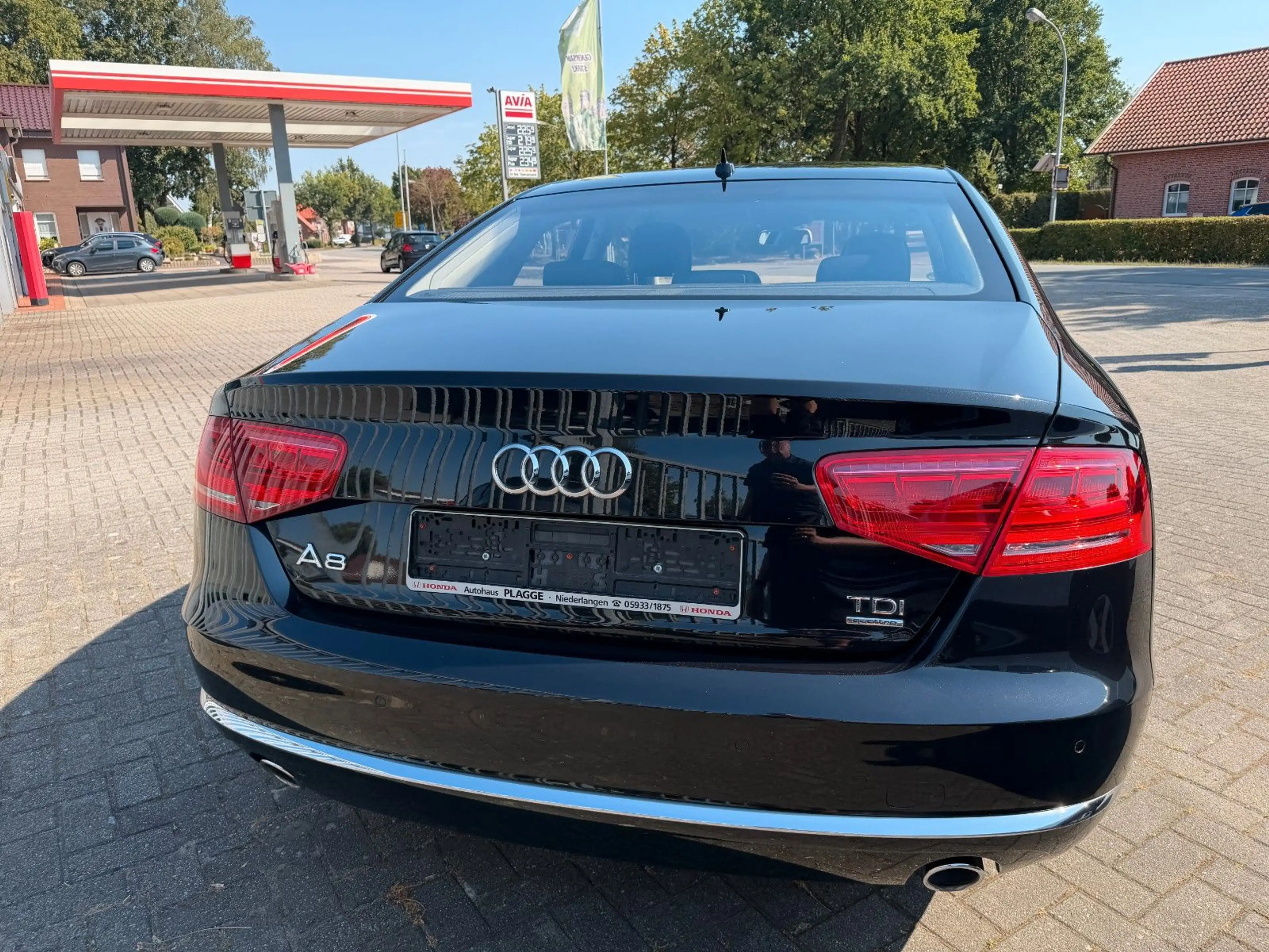 Audi A8 3.0 TDI quattro — photo 7