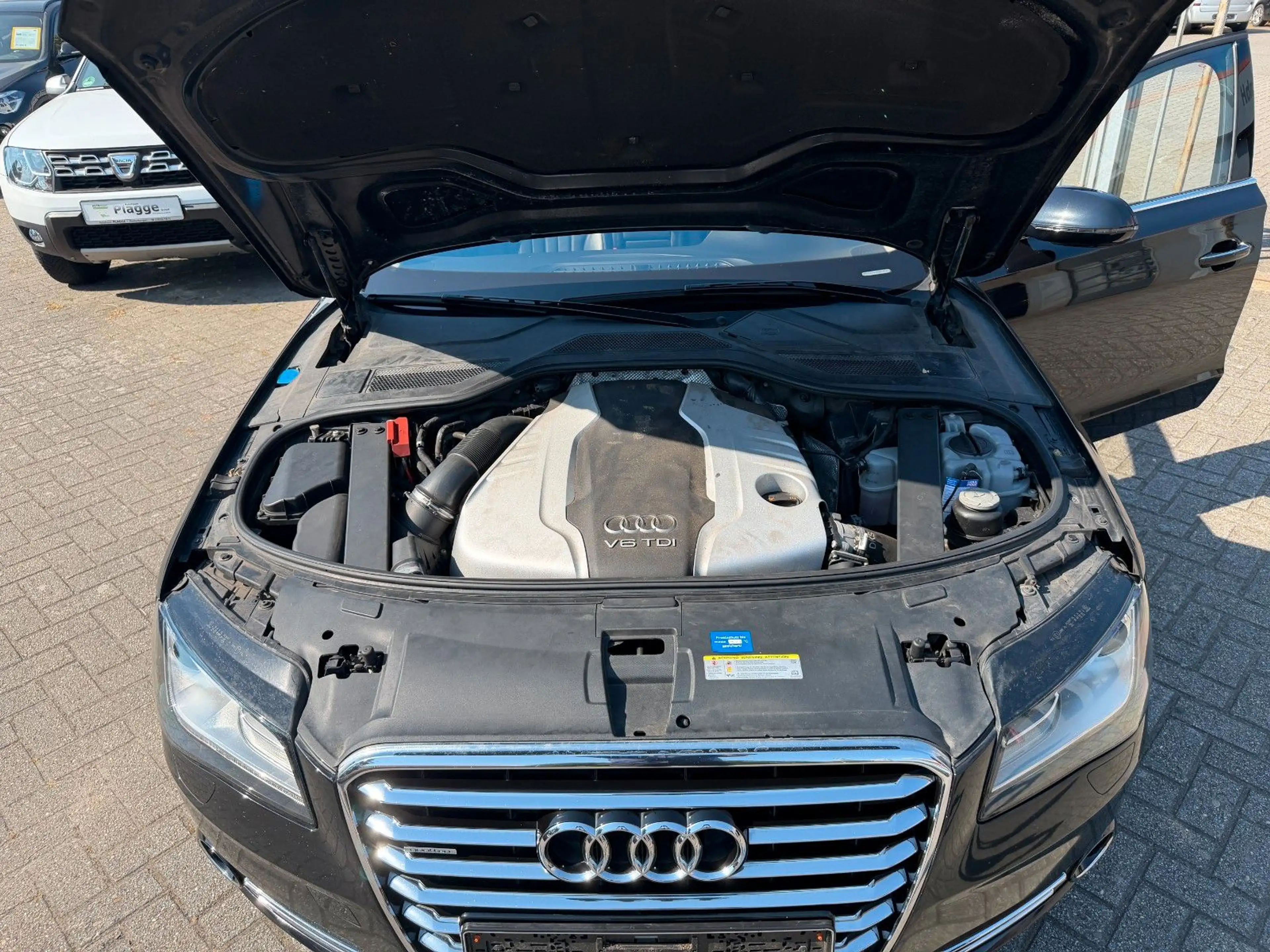 Audi A8 3.0 TDI quattro — photo 10
