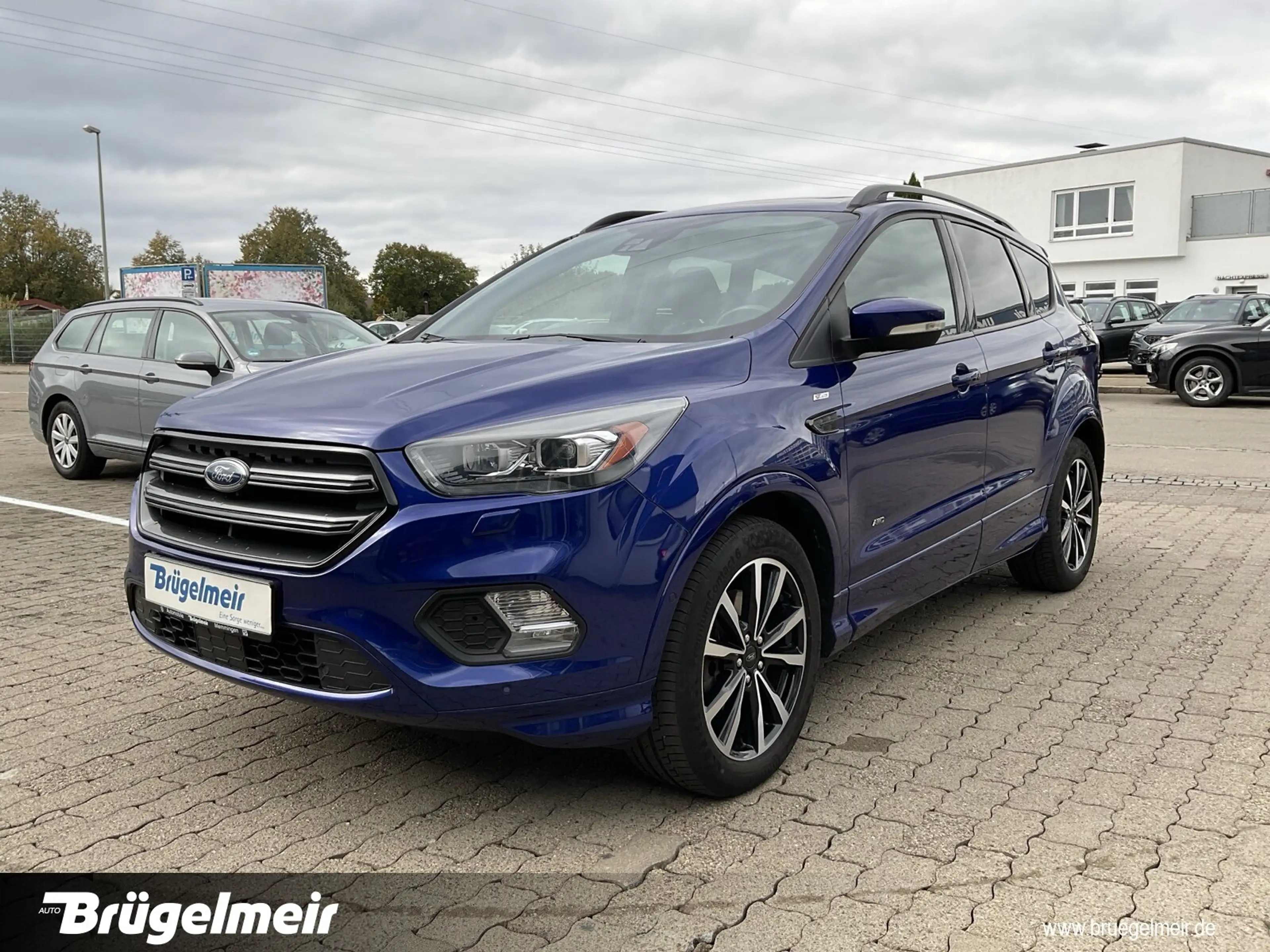 Ford Kuga 1.5 Autom. ST-Line 4x4+AHK+NAV+PANO+KAM+18"  BC/Dachrel./eFH./NSW/Schadstoffarm nach Abgasnorm Euro 6 — photo 2
