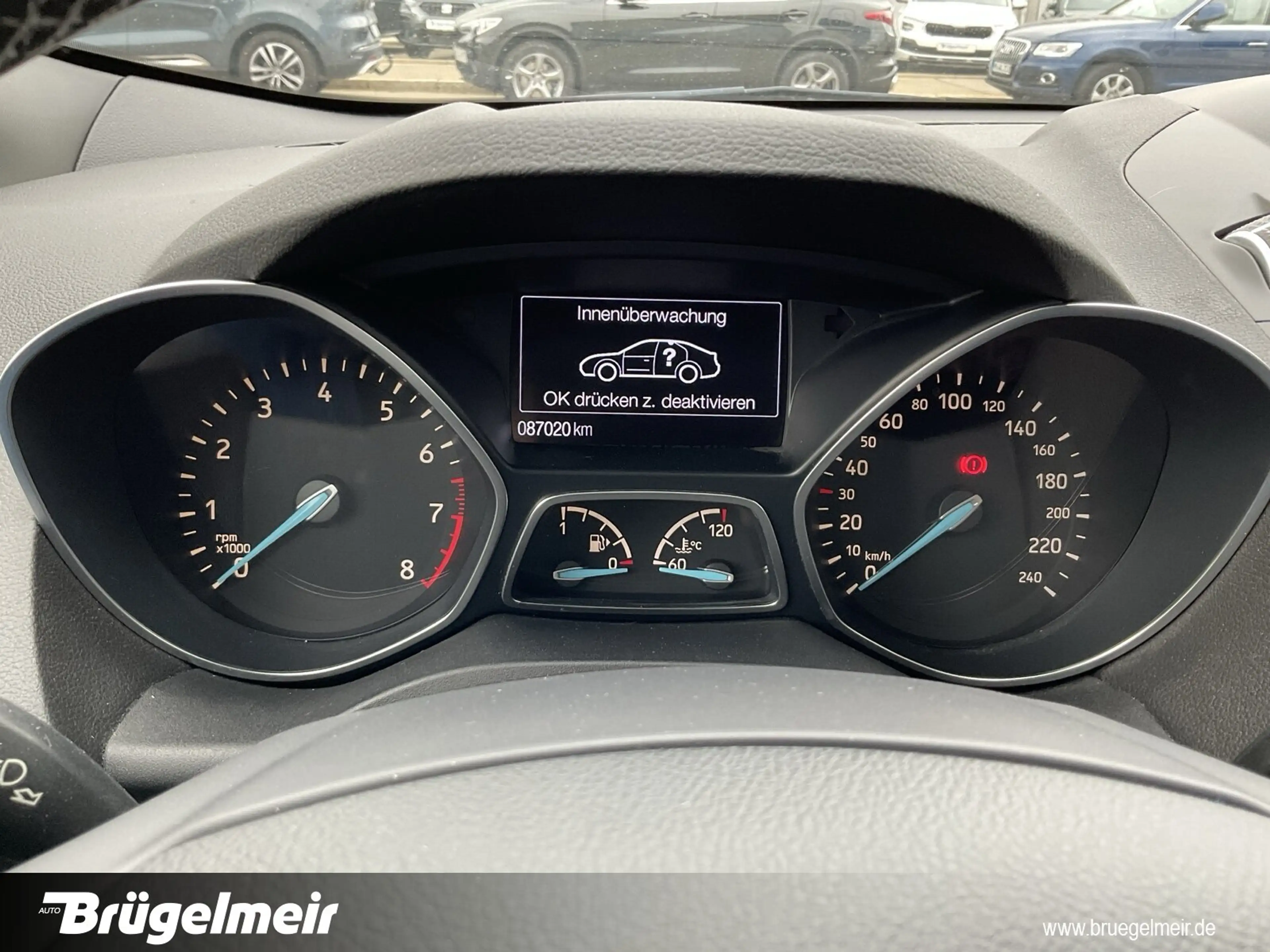 Ford Kuga 1.5 Autom. ST-Line 4x4+AHK+NAV+PANO+KAM+18"  BC/Dachrel./eFH./NSW/Schadstoffarm nach Abgasnorm Euro 6 — photo 8