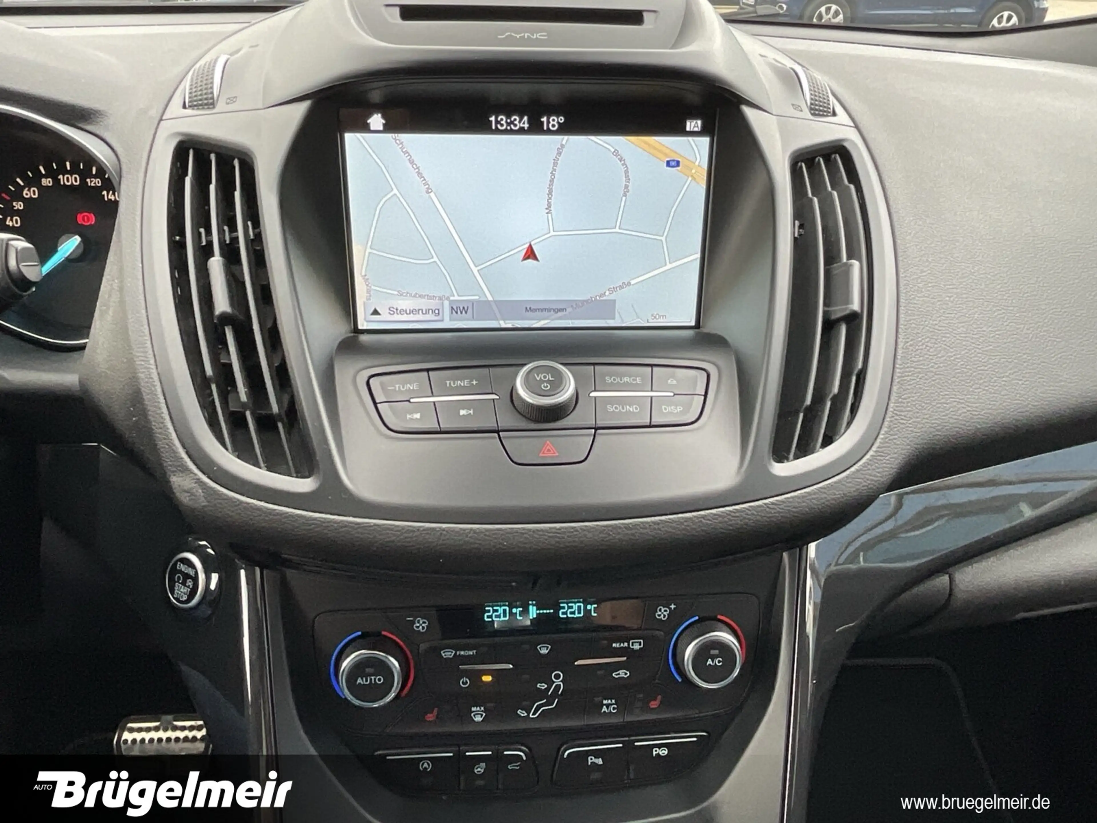 Ford Kuga 1.5 Autom. ST-Line 4x4+AHK+NAV+PANO+KAM+18"  BC/Dachrel./eFH./NSW/Schadstoffarm nach Abgasnorm Euro 6 — photo 9