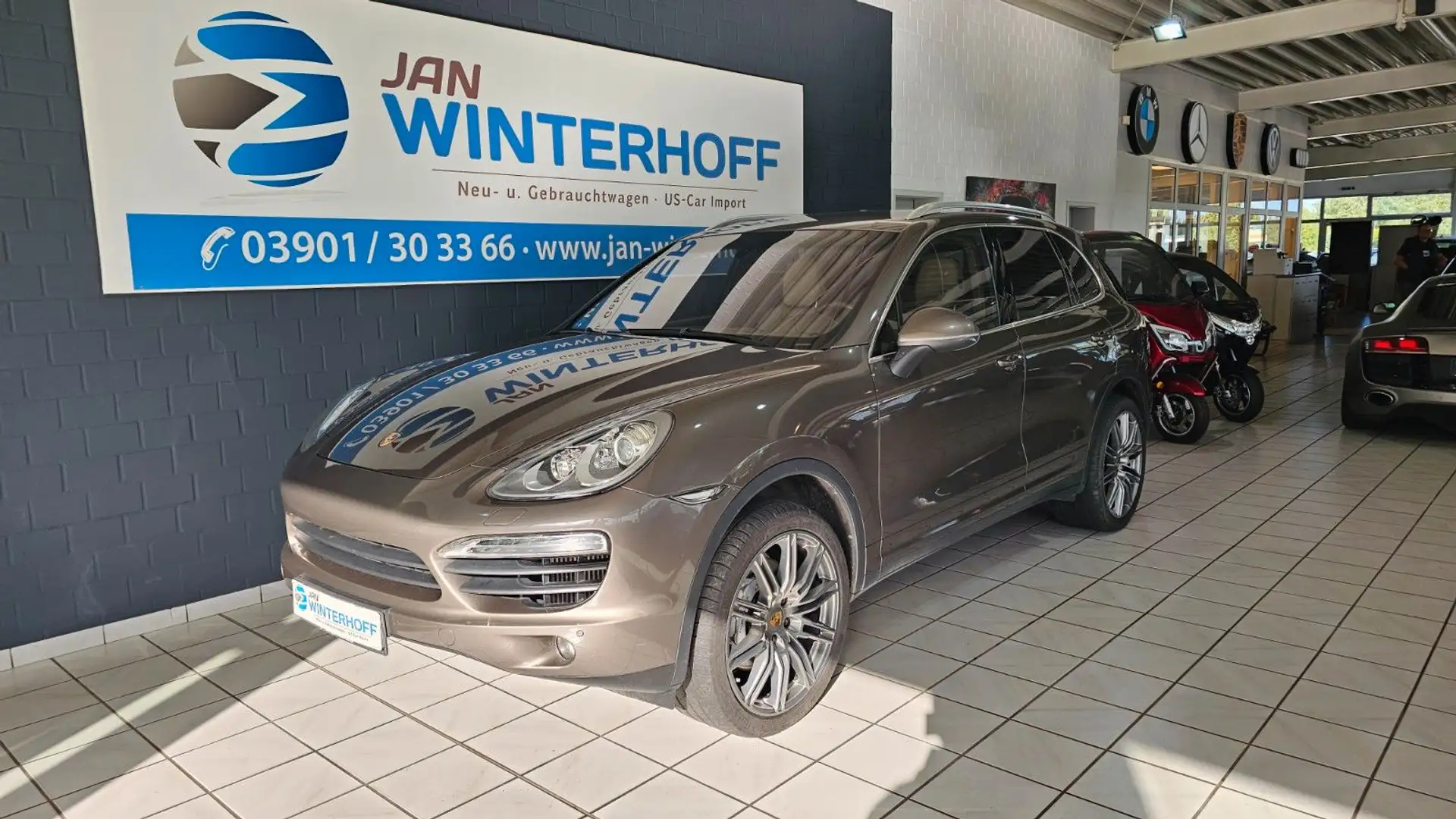 Porsche Cayenne S 4.2 Diesel STHZ NAVI LEDER AHK LUFT Braun - 1