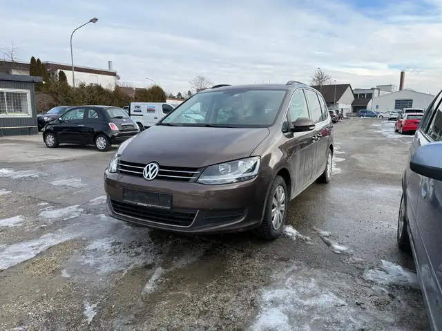 Volkswagen Sharan Comfortline BMT / Raucht aber fahrbereit