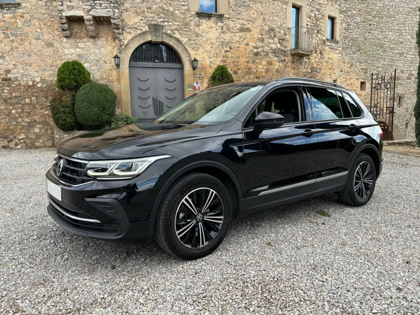 Volkswagen Tiguan 2.0TDI Life DSG 110kW Noir - 1