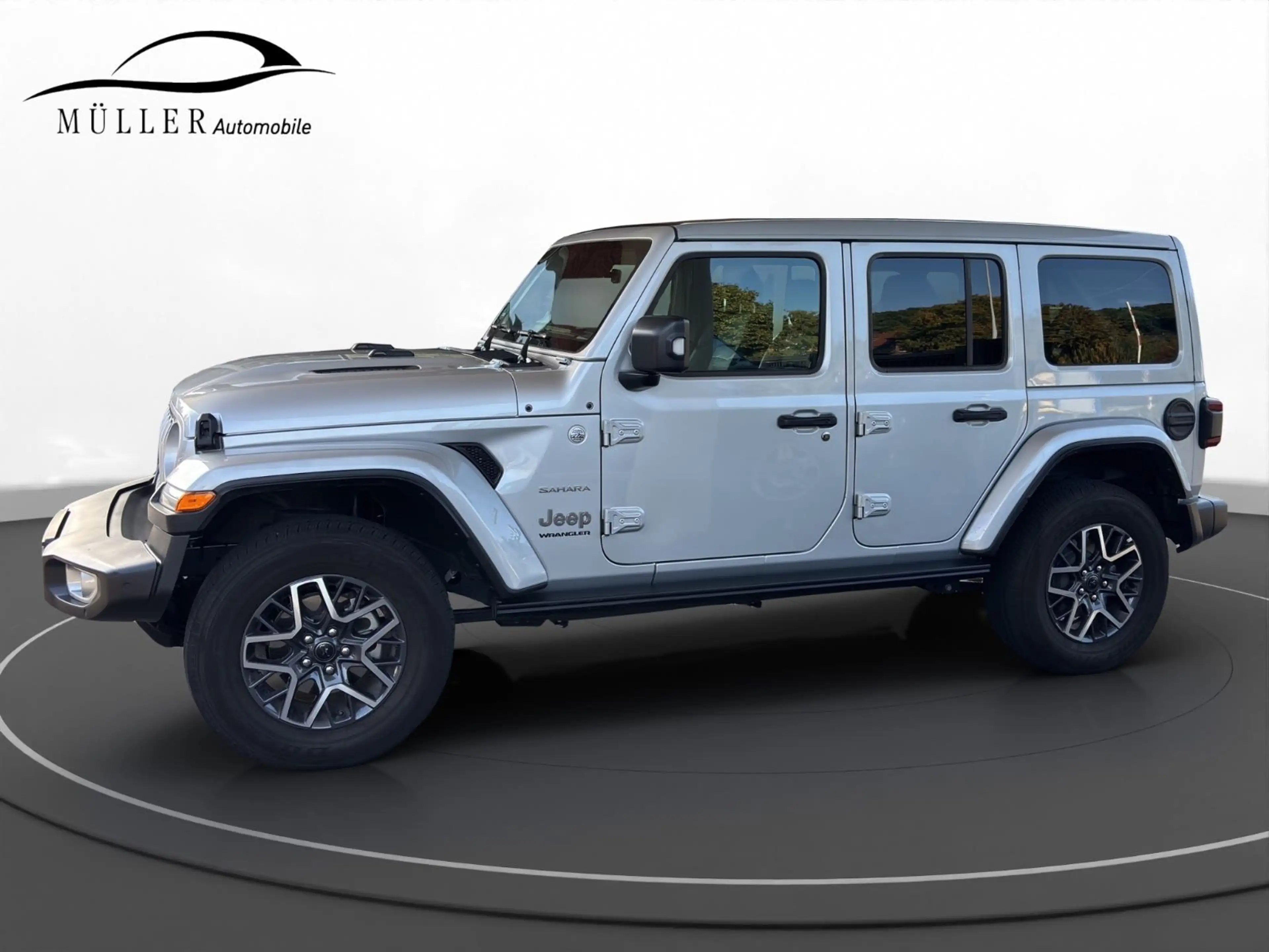 Jeep Wrangler Unlimited Sahara ICE 2.0i Sky One-Touch — photo 2