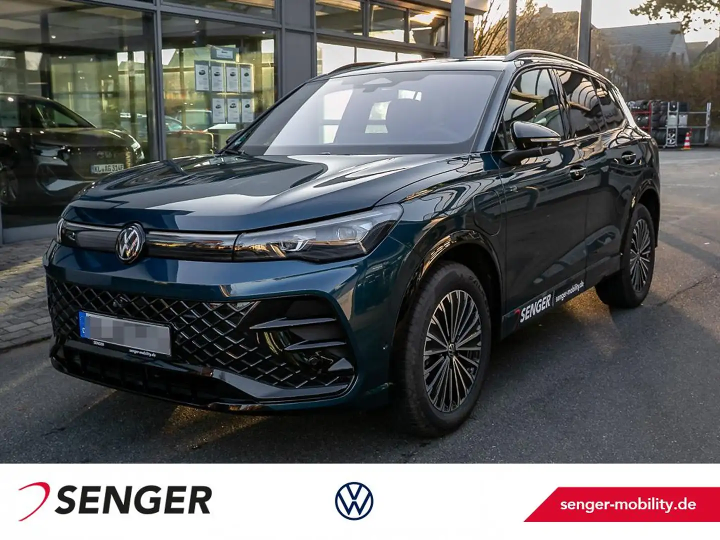 Volkswagen Tiguan R-Line 1.5 eHybrid OPF Digi-Cockpit Pano Blau - 1