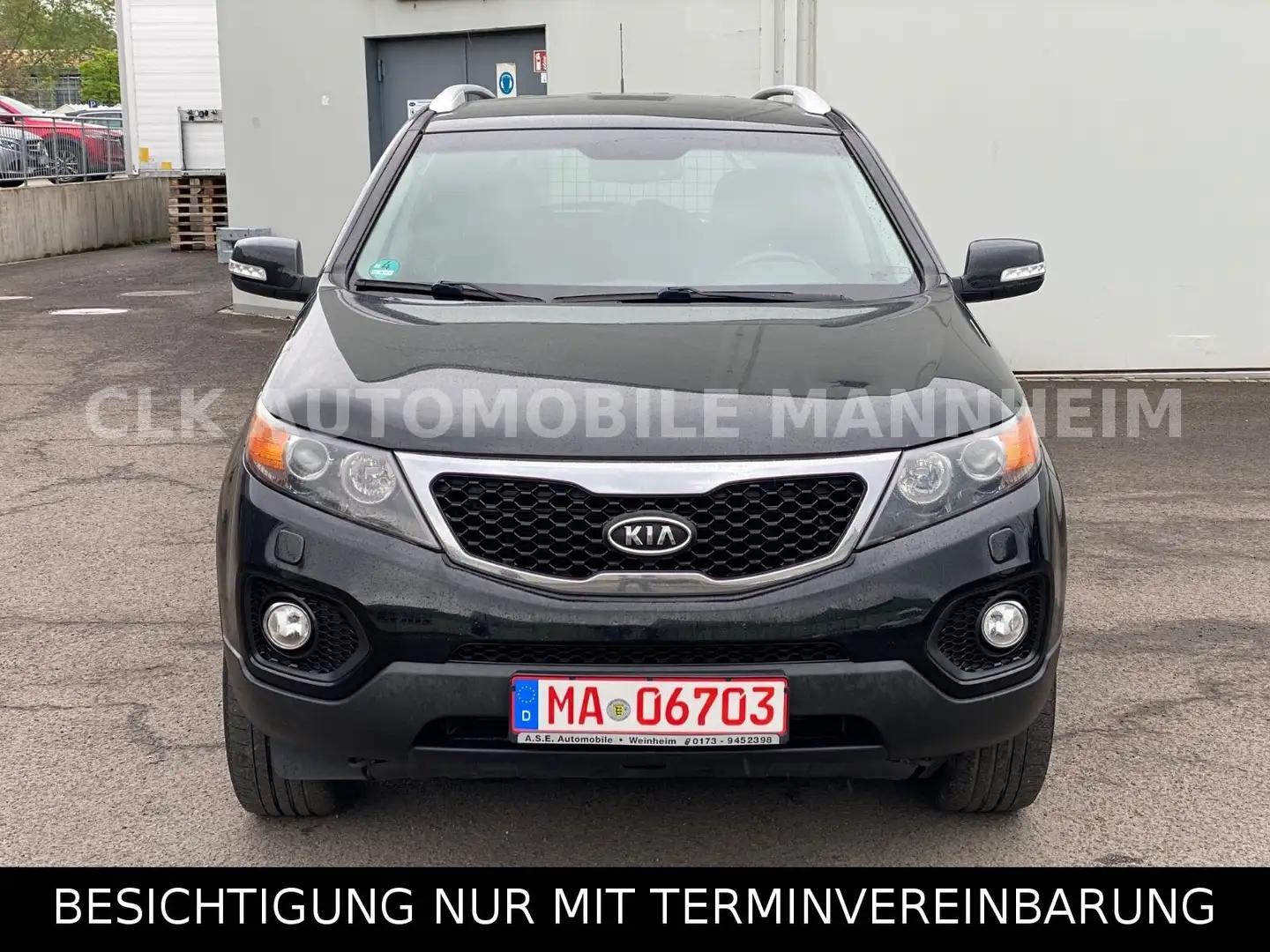 Kia Sorento 2.4 AUT 4WD AHK/LEDER/NAVI/XENON/8REIFEN Negru - 2
