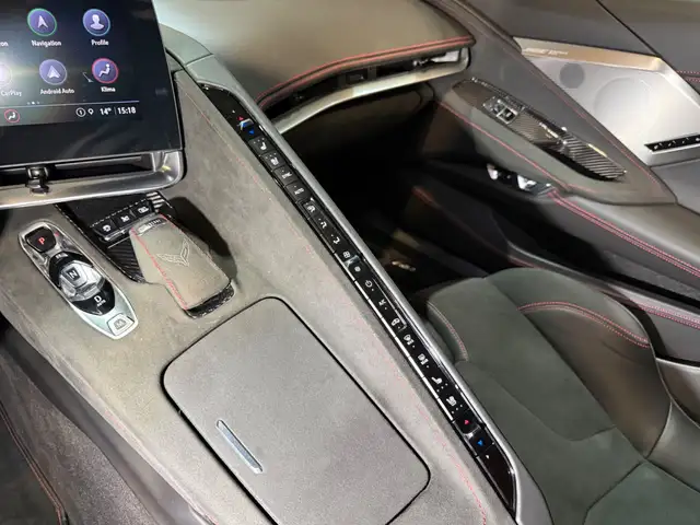 Corvette C8 view 15