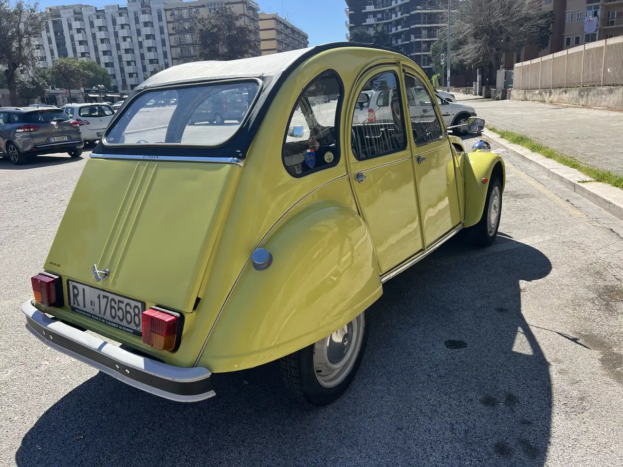 Citroen 2CV, foto 2