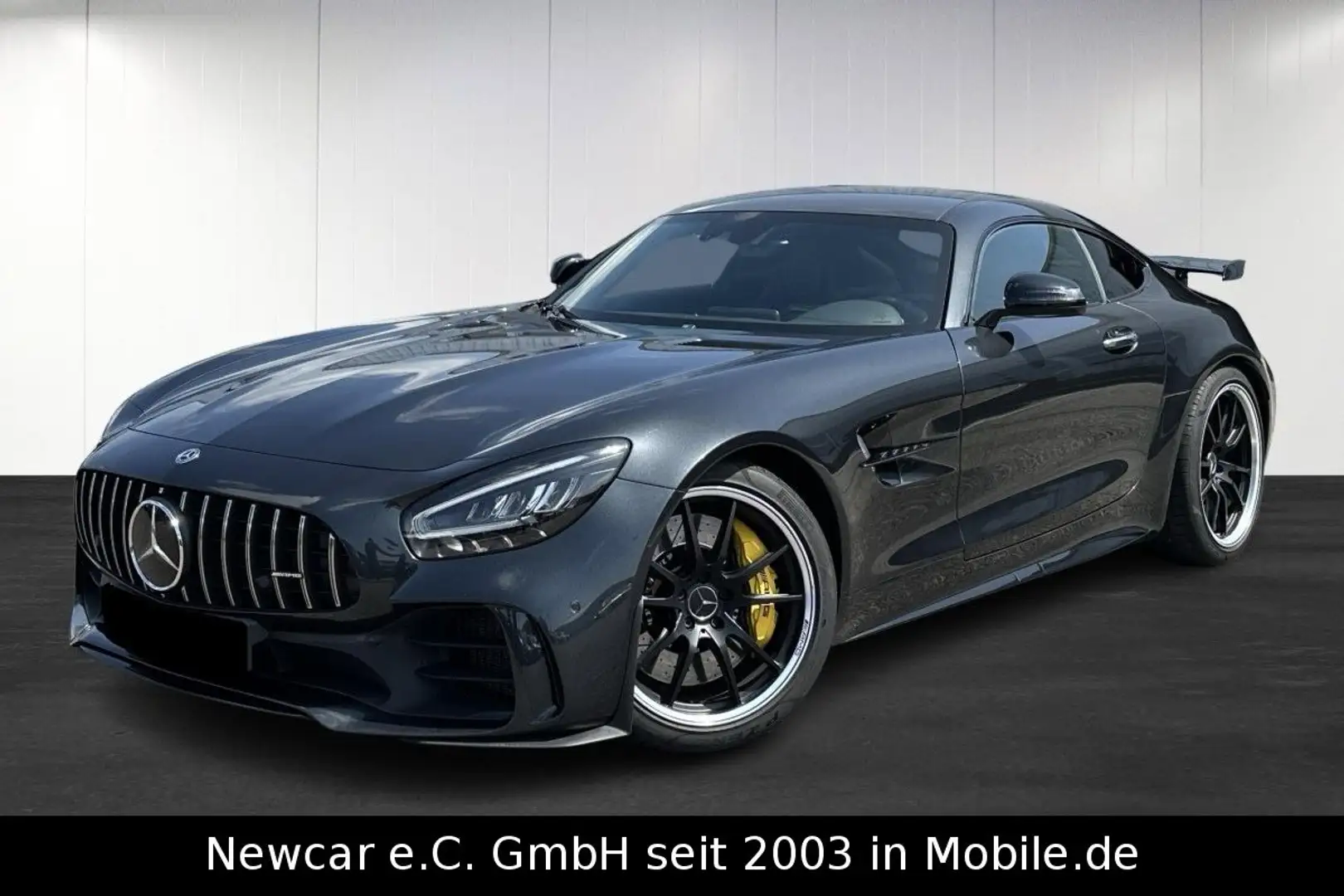 Mercedes-Benz AMG GT R Coupe*ACC*Burmester*KEYLESS*Carbon* Black - 1