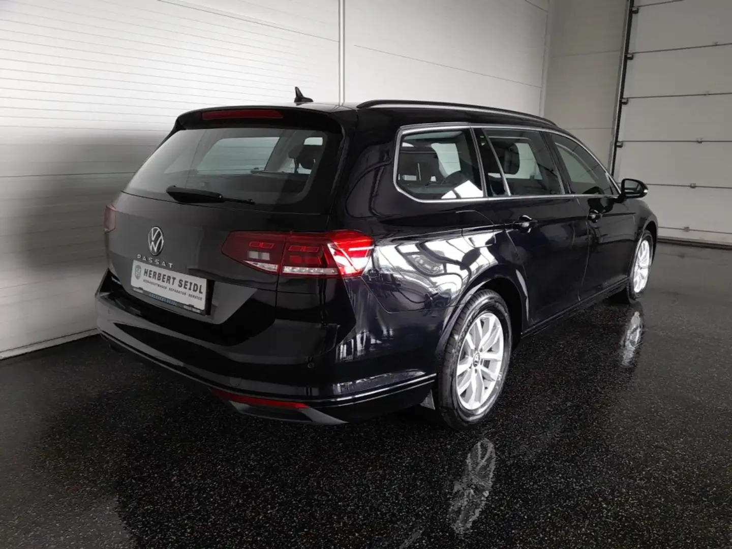 Volkswagen Passat Variant BUSINESS 2,0 TDI DSG *VOLL-LED / NAVI / ACC / KAMERA / SPORT MASSAGESITZ / VERKEHRSZEICHENASSIST* Schwarz - 2