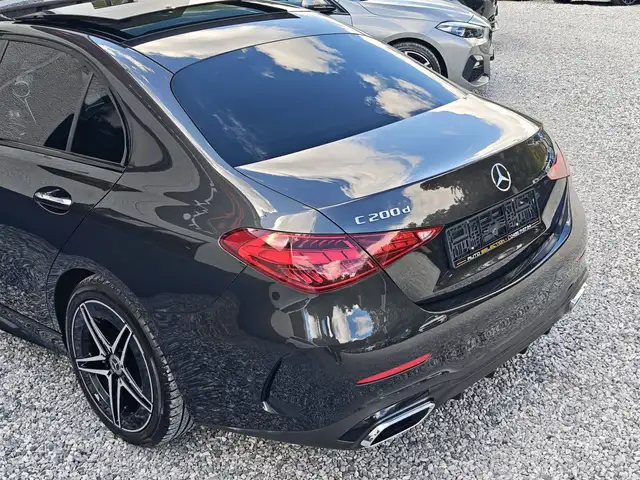 Mercedes-Benz C-Class view 10