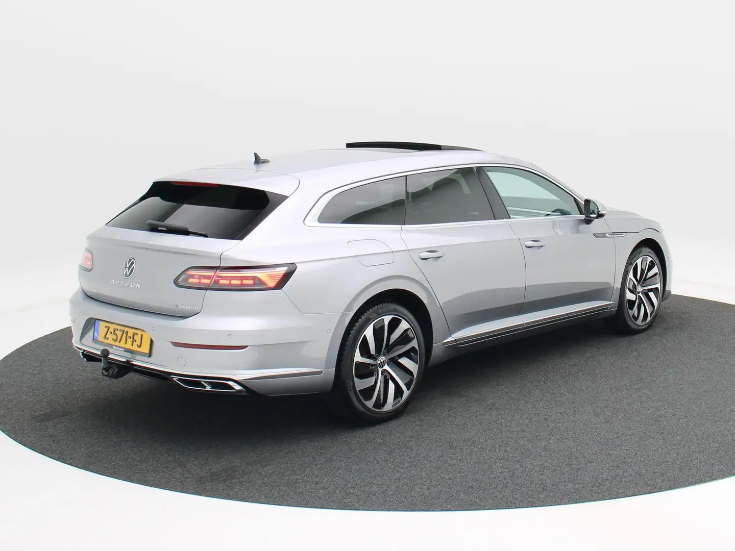 Volkswagen Arteon Shooting Brake 1.4 TSi 218 Pk Automaat eHybrid R-L Gris - 2
