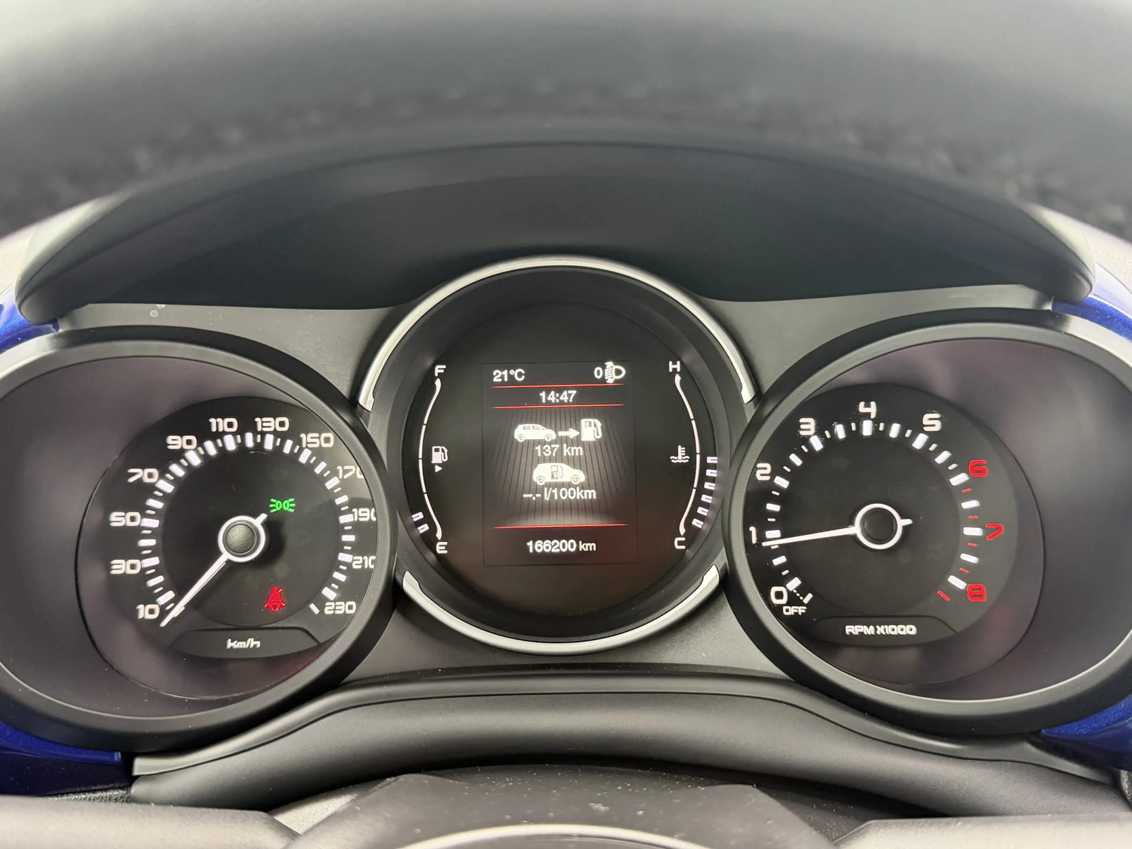 Fiat 500L BWJ 2018 | 0.9 TwinAir 105PK PopStar | TREKHAAK | — photo 8