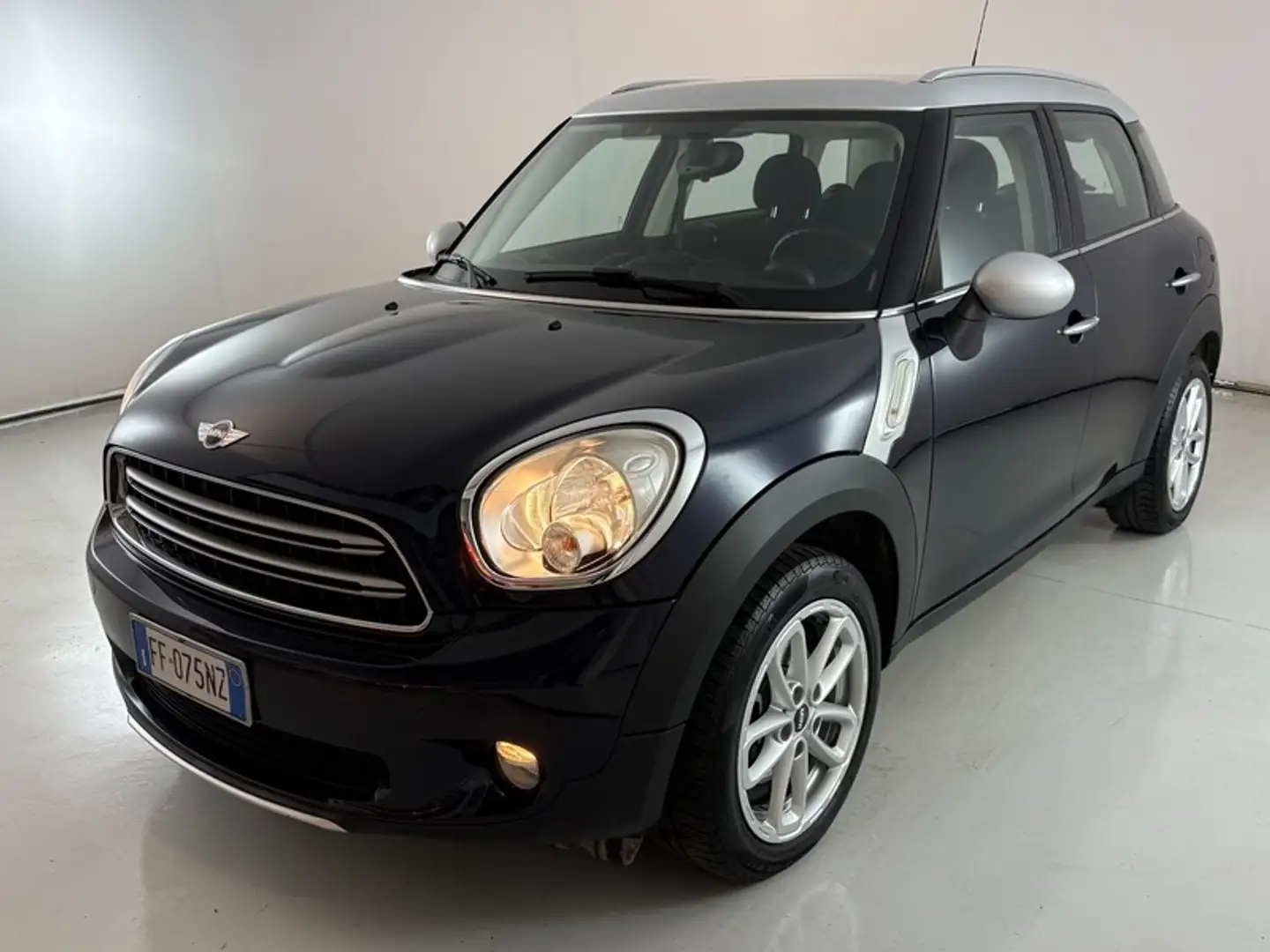 MINI Cooper D Countryman 1.6 Cooper D E6 - 1