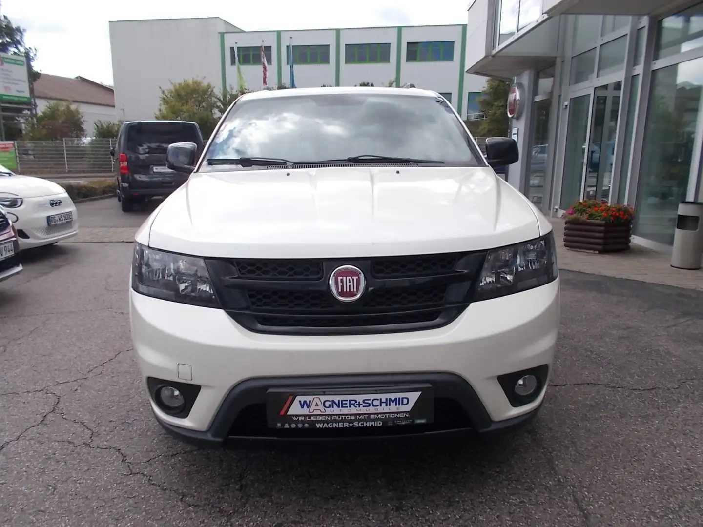 Fiat Freemont BlackCode 2.0Mjet 170PS GETRIEBESCHADEN Weiß - 2