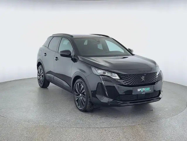 Peugeot 3008 view 3