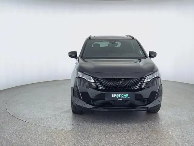 Peugeot 3008 view 2
