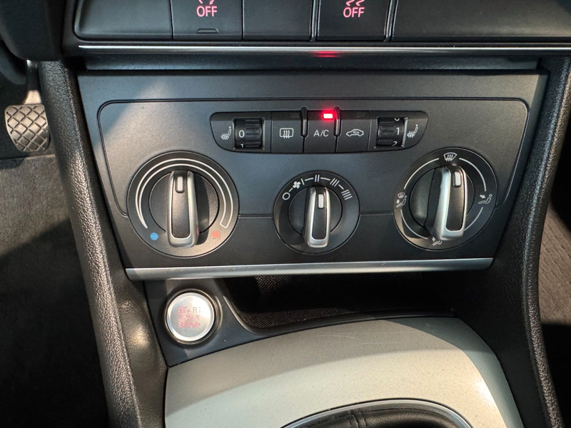 Audi Q3 1.4 Benzin Navigation/Sitzheizung/Xenon/PDC — photo 14