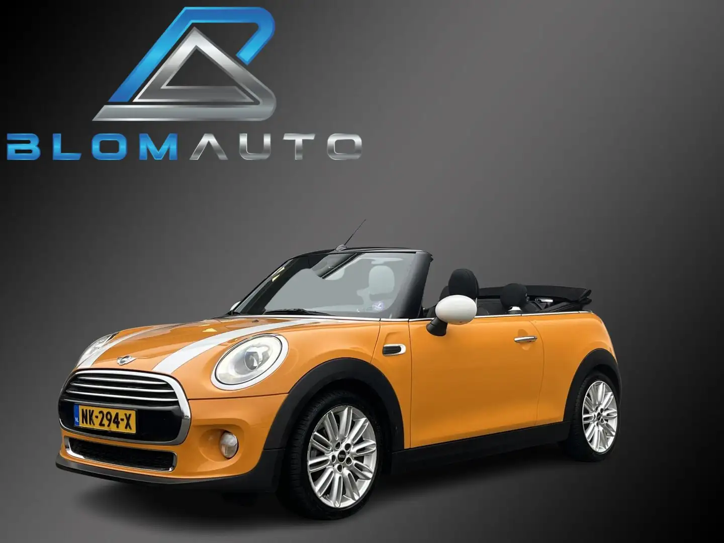 MINI Cooper Cabrio 1.5 Pepper Serious Business LED+KEYLESS Oranje - 1