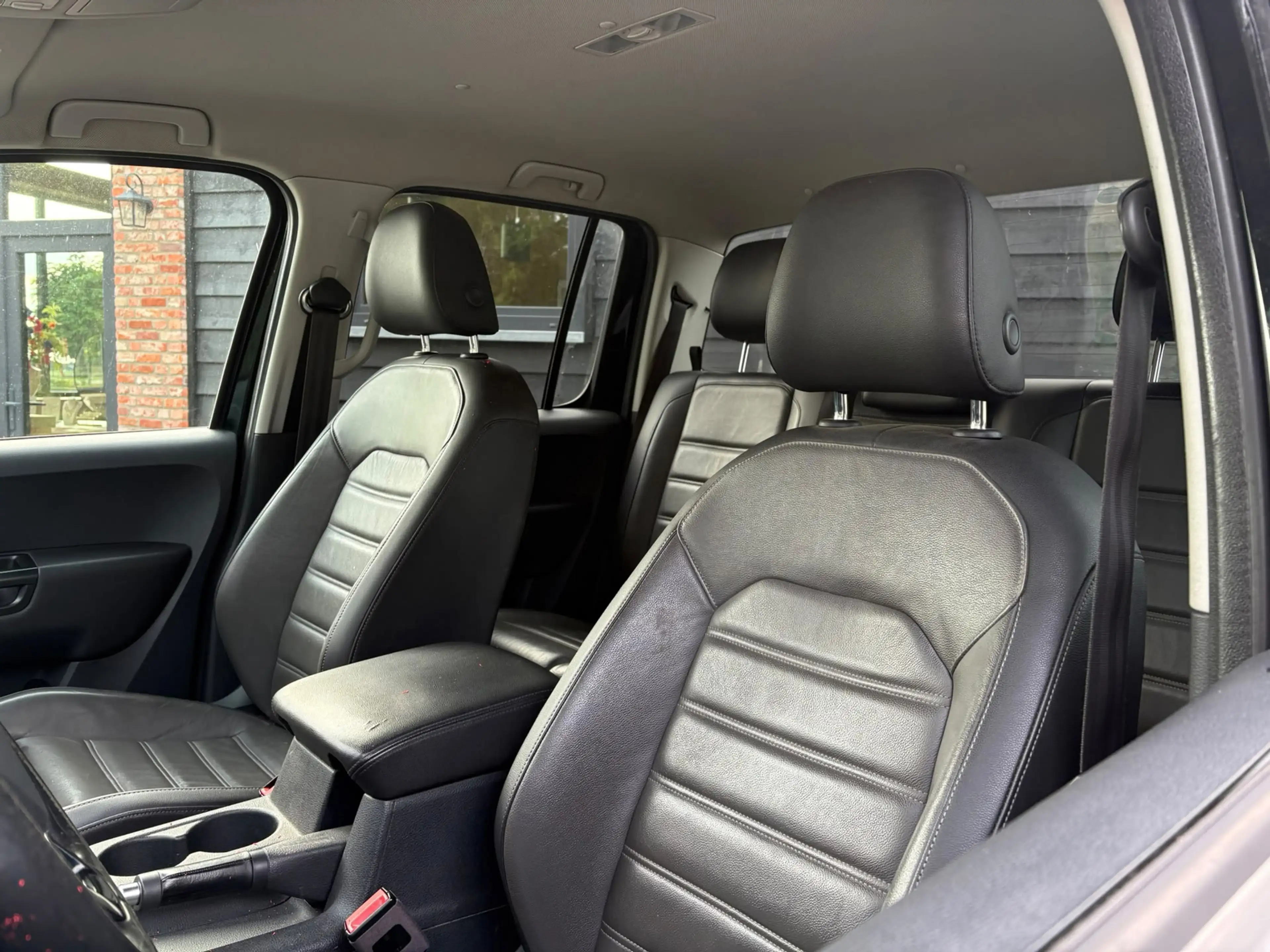 Volkswagen Amarok 3.0 TDI 4Motion Highline - Marge - 5 persoons - Le — photo 9