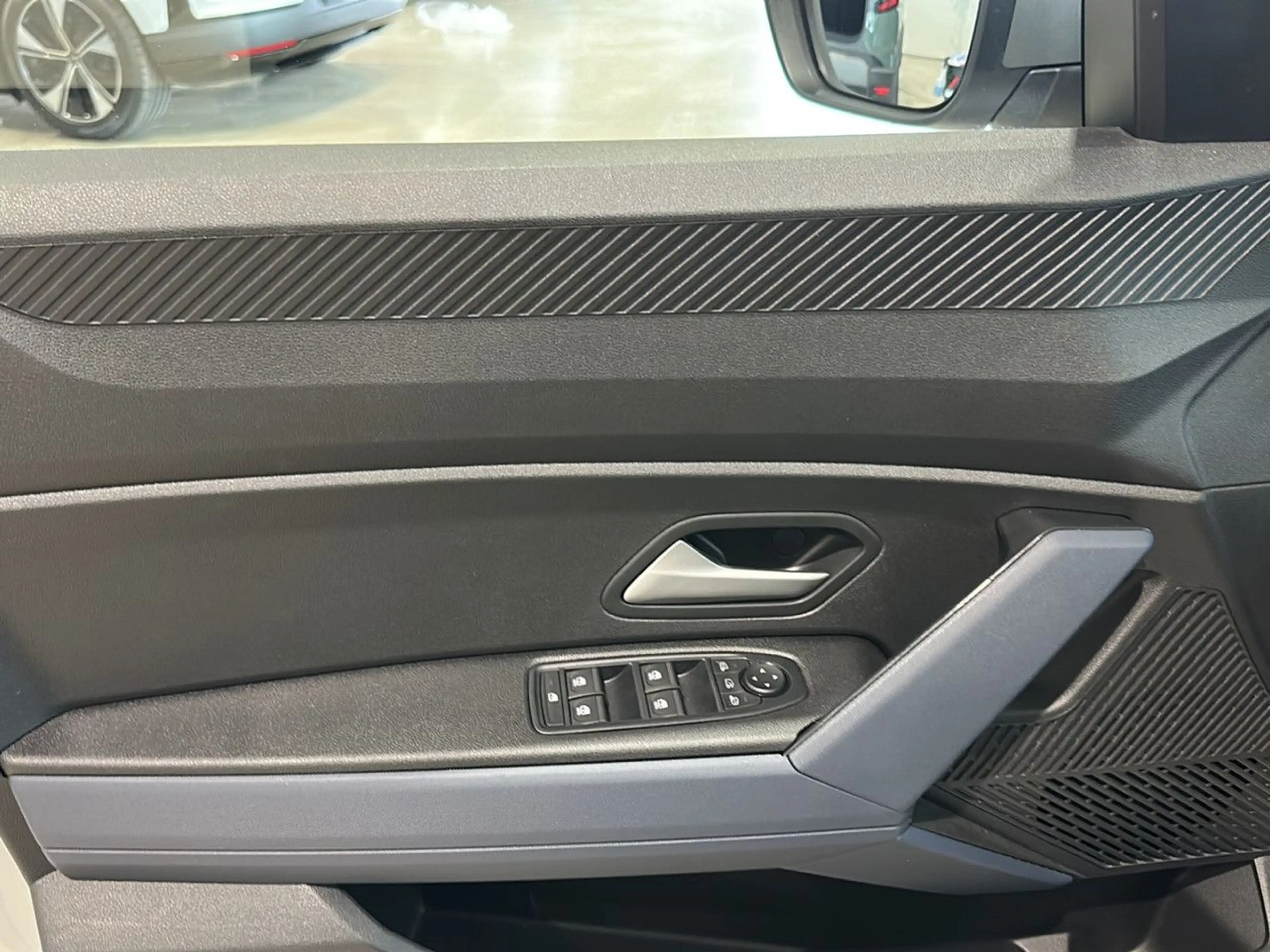 Dacia Duster Hybrid 140 Journey Sportpaket Bluetooth — photo 7