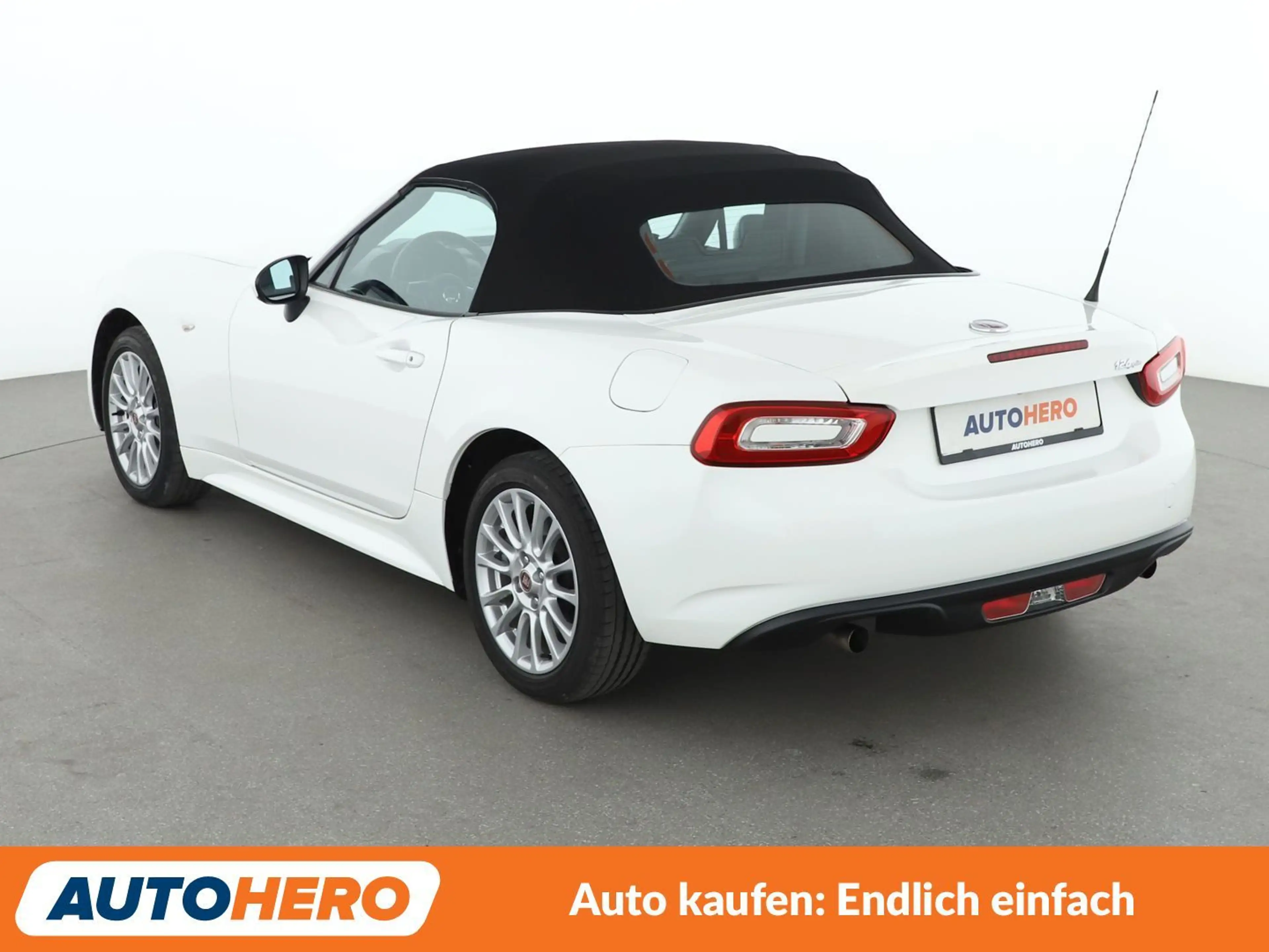 Fiat 124 Spider 1.4 Turbo Basis*CABRIO*KLIMA*LM-FELGEN*WENIG-KM* — photo 4