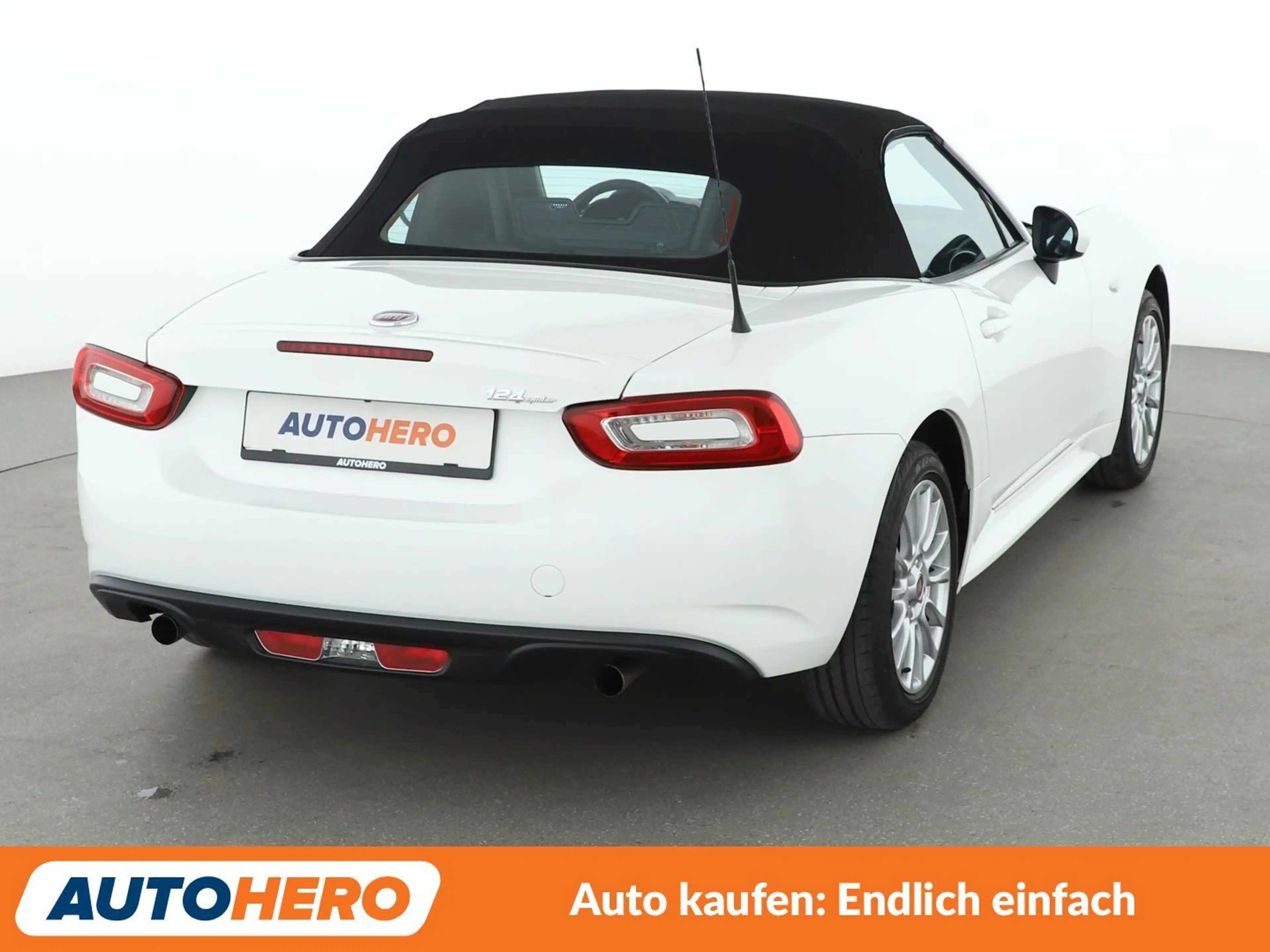 Fiat 124 Spider 1.4 Turbo Basis*CABRIO*KLIMA*LM-FELGEN*WENIG-KM* — photo 6