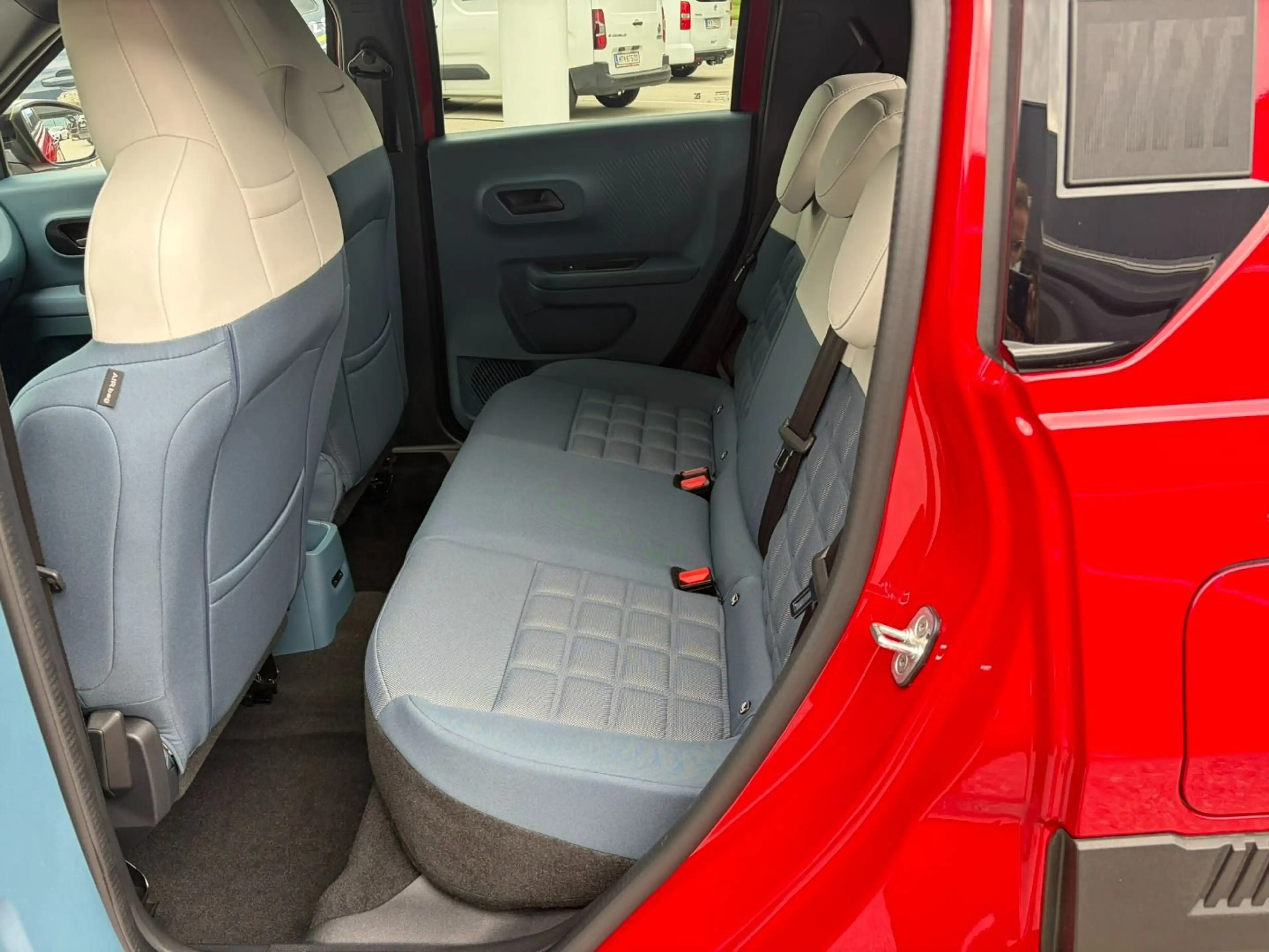 Fiat Grande Panda 1.2 T-Gen3 Benziner La Prima — photo 10
