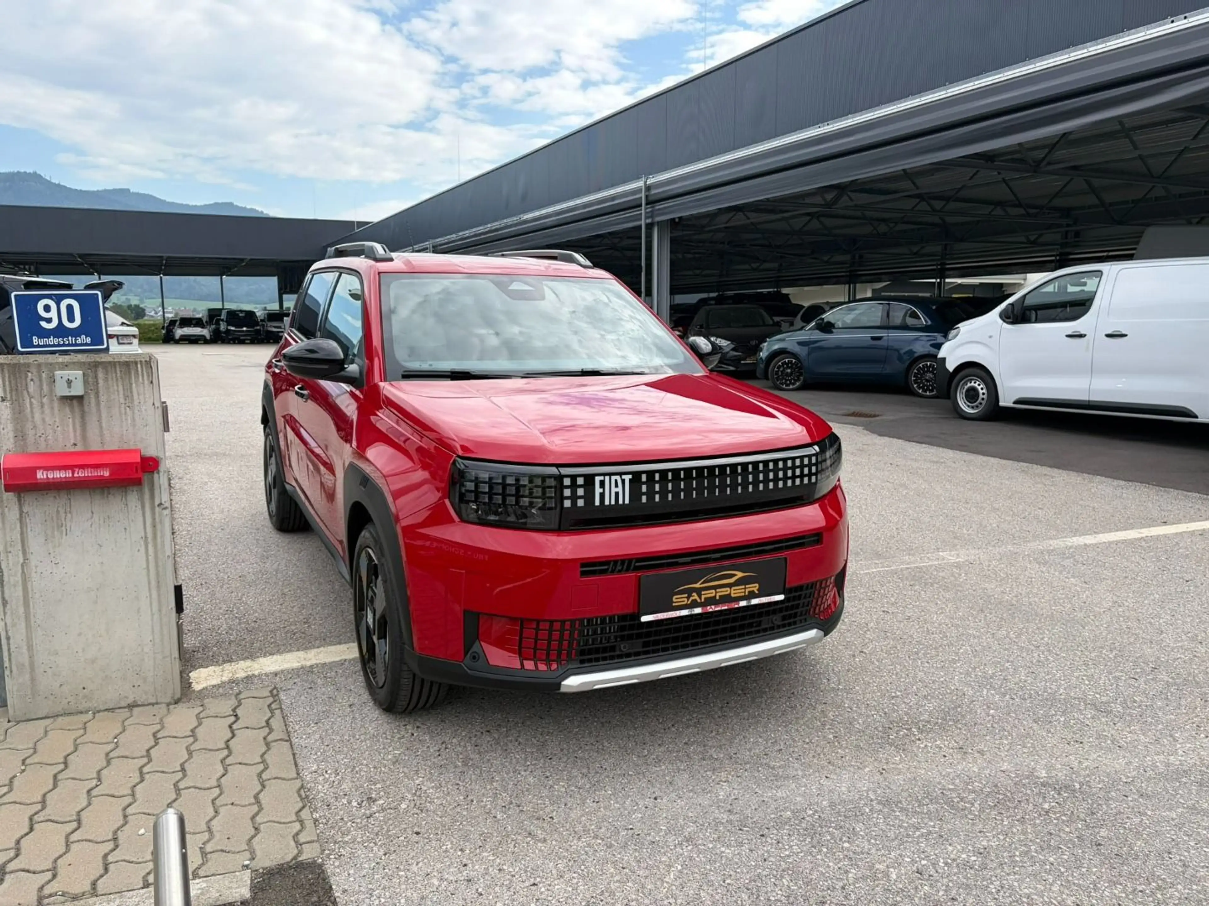 Fiat Grande Panda 1.2 T-Gen3 Benziner La Prima — photo 2