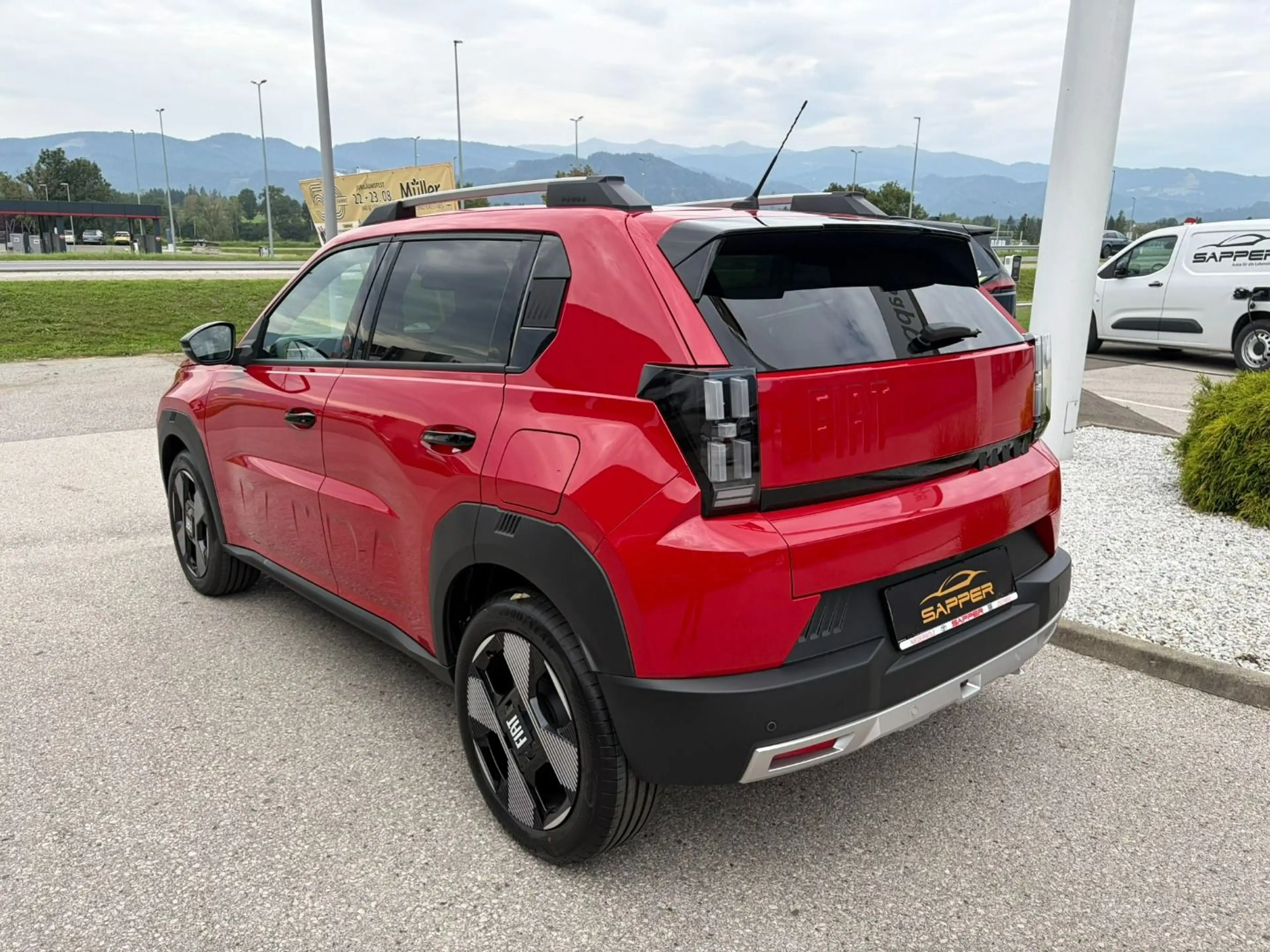 Fiat Grande Panda 1.2 T-Gen3 Benziner La Prima — photo 6