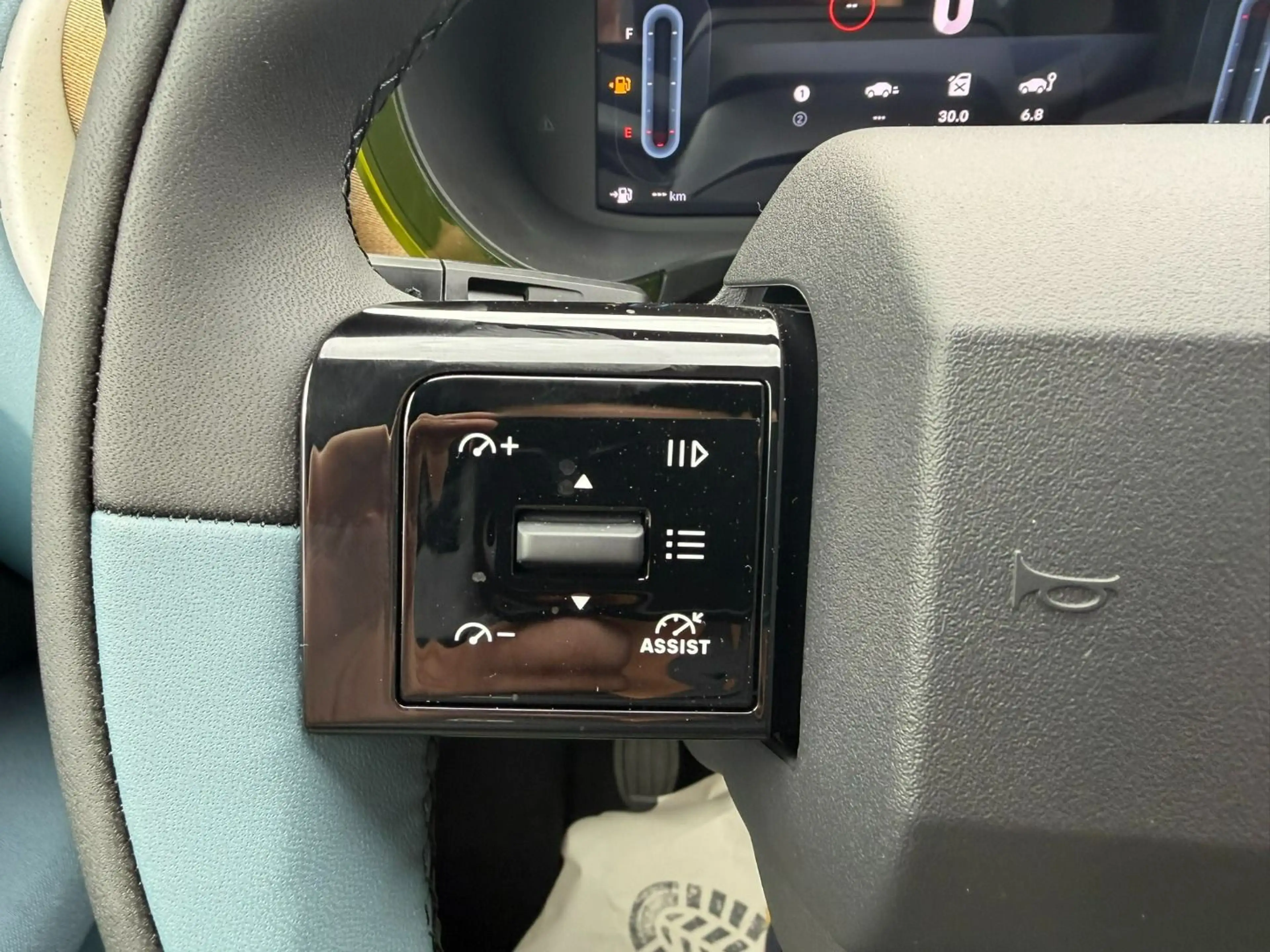 Fiat Grande Panda 1.2 T-Gen3 Benziner La Prima — photo 15