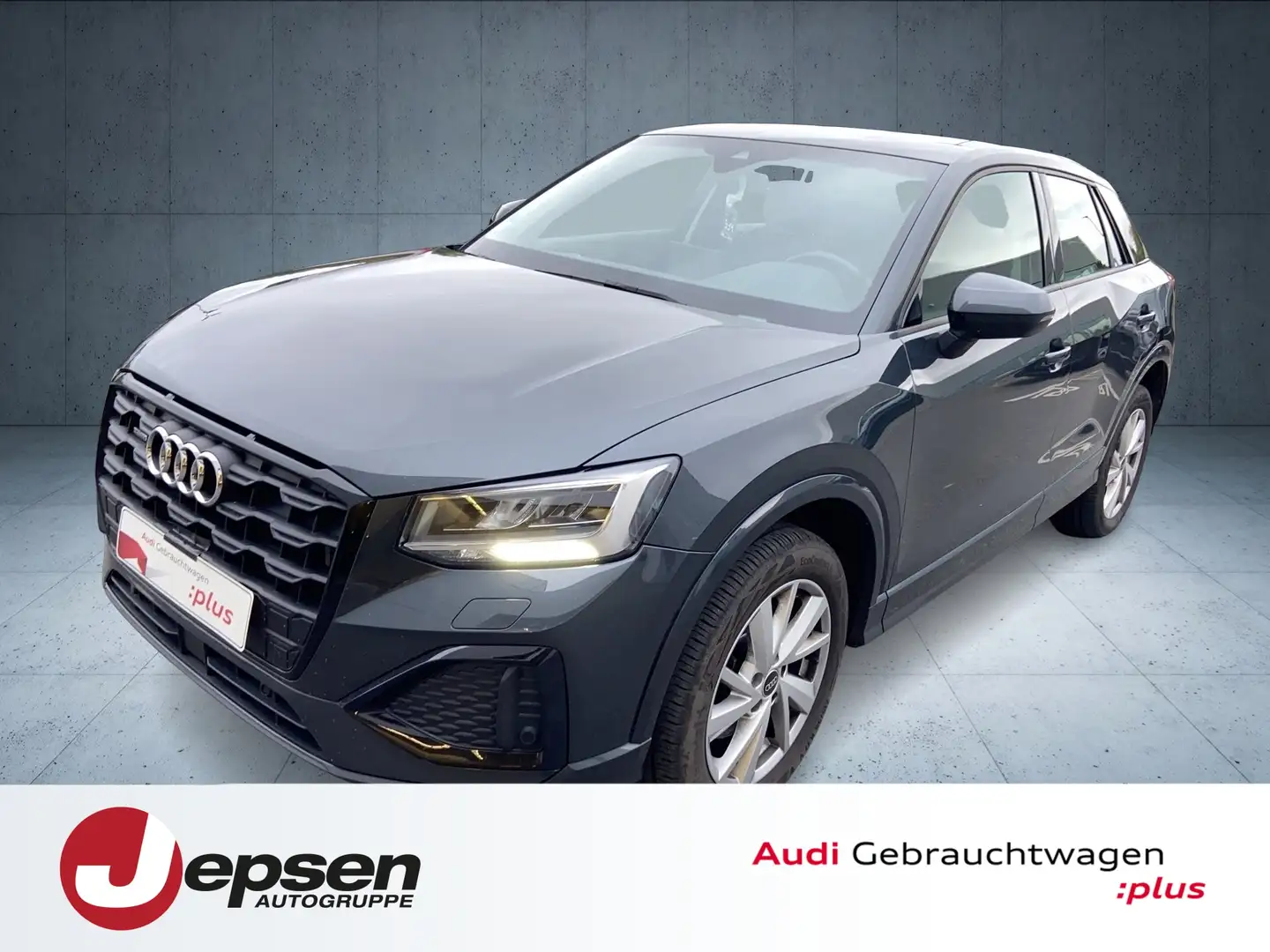 Audi Q2 advanced 35 TDI qu 110 S tr LED FLA ACC 17` LM Grau - 1