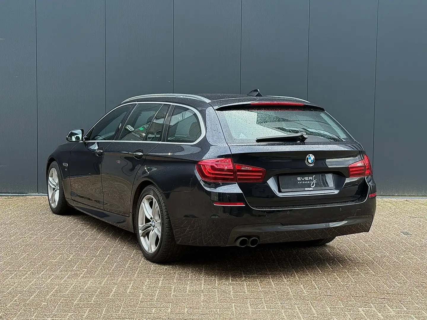 BMW 520 5-serie Touring 520i High Executive, M-Sportpakket Noir - 2