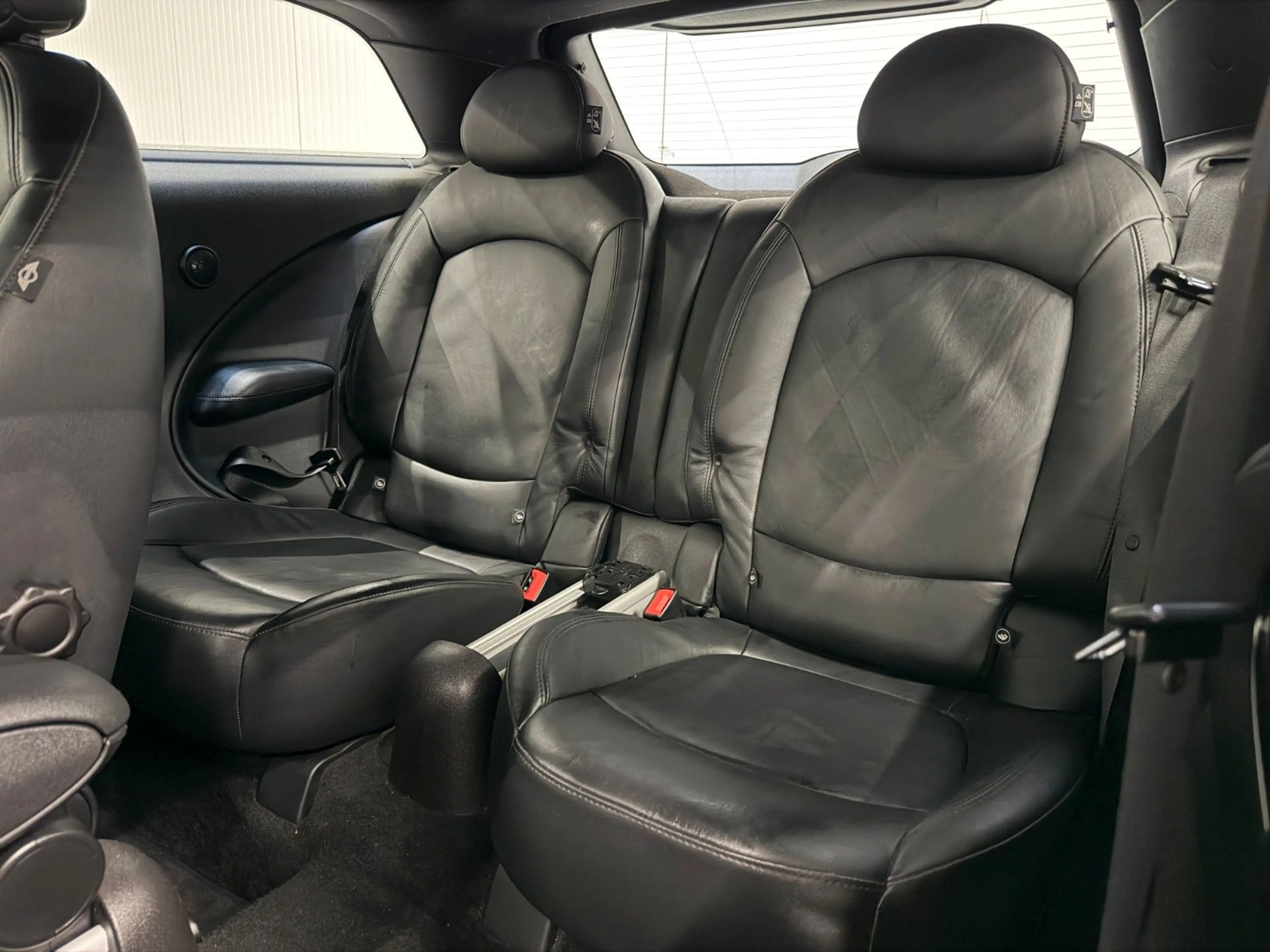 MINI Cooper SD Paceman / LEDER / 4x4 / MOTORSCHADEN — photo 10