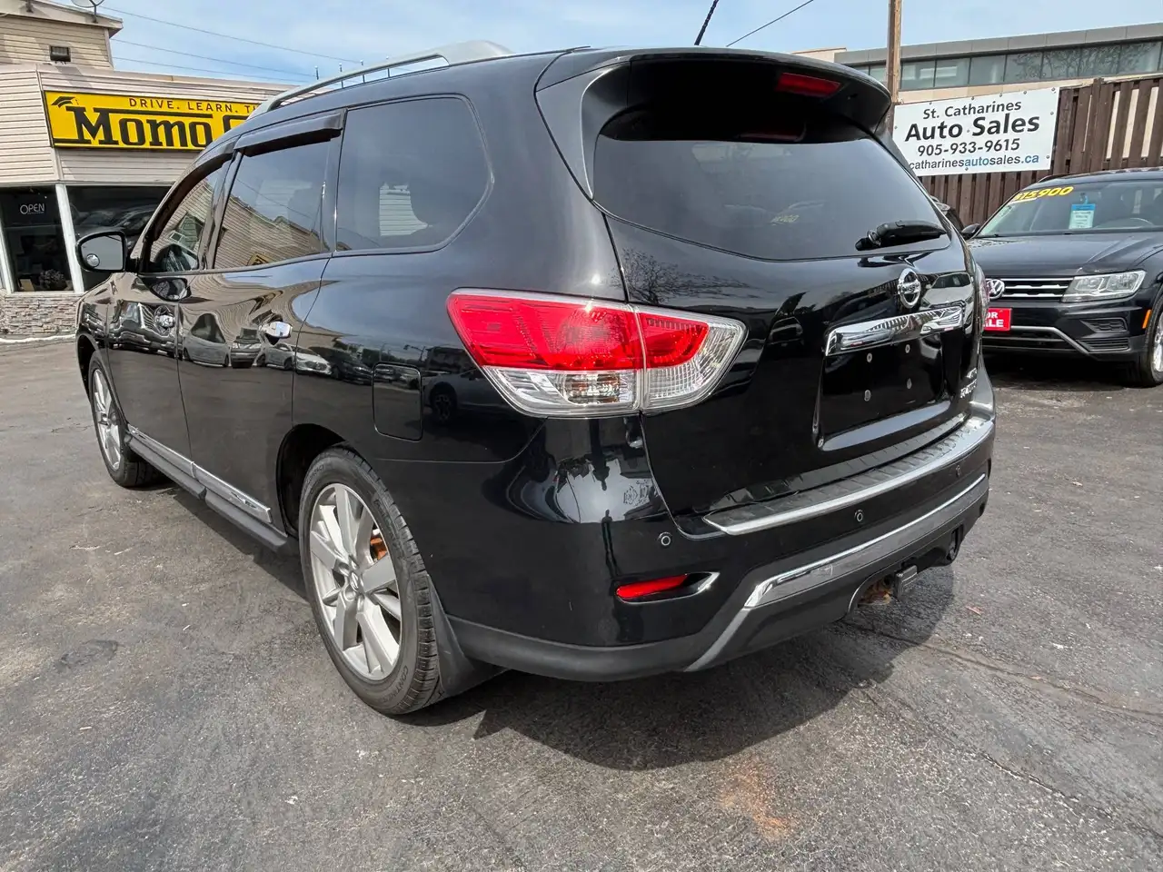 Nissan Pathfinder снимка Nissan Pathfinder