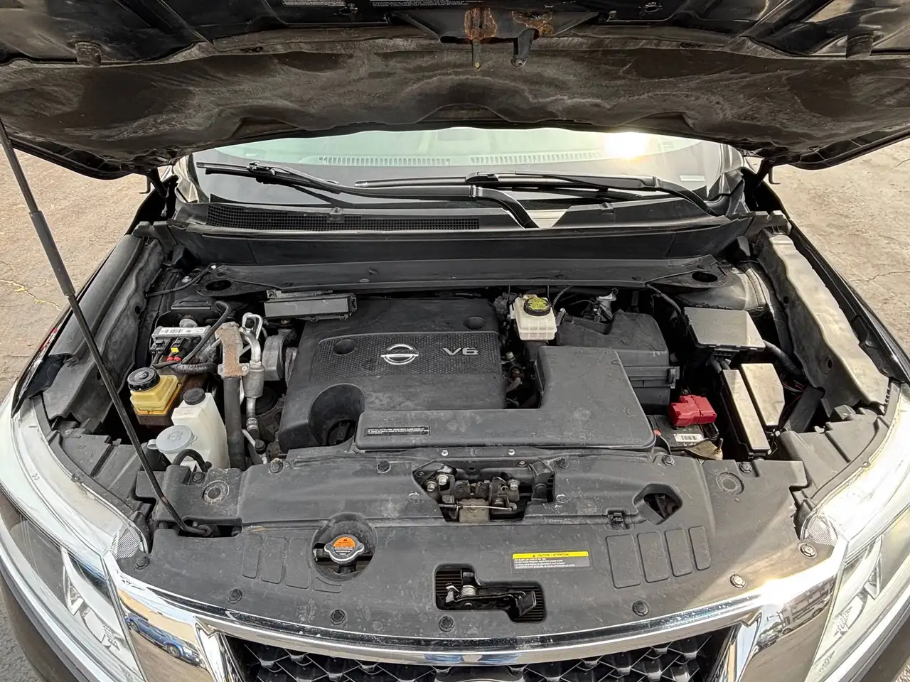Nissan Pathfinder снимка Nissan Pathfinder