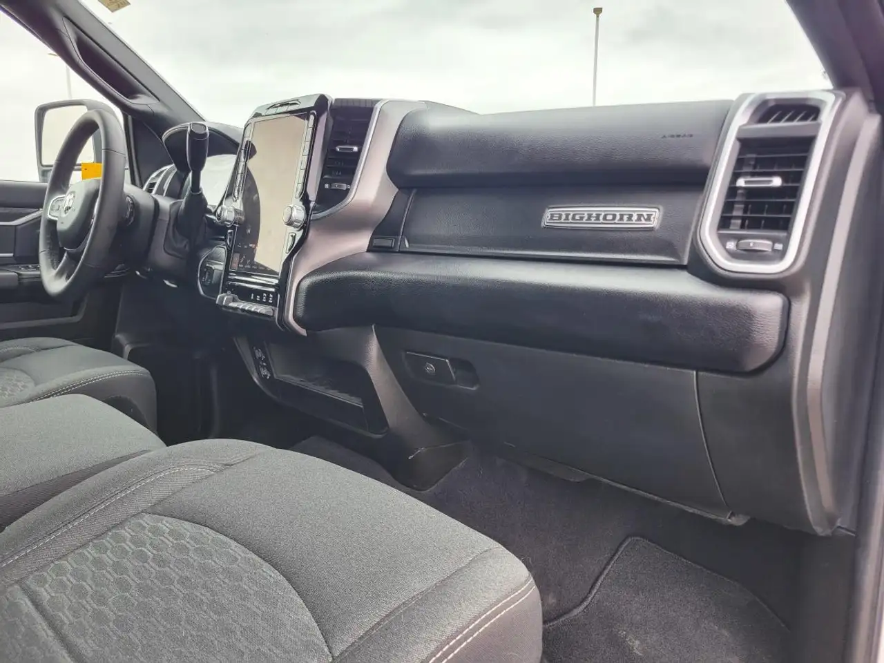 RAM 3500 снимка RAM 3500
