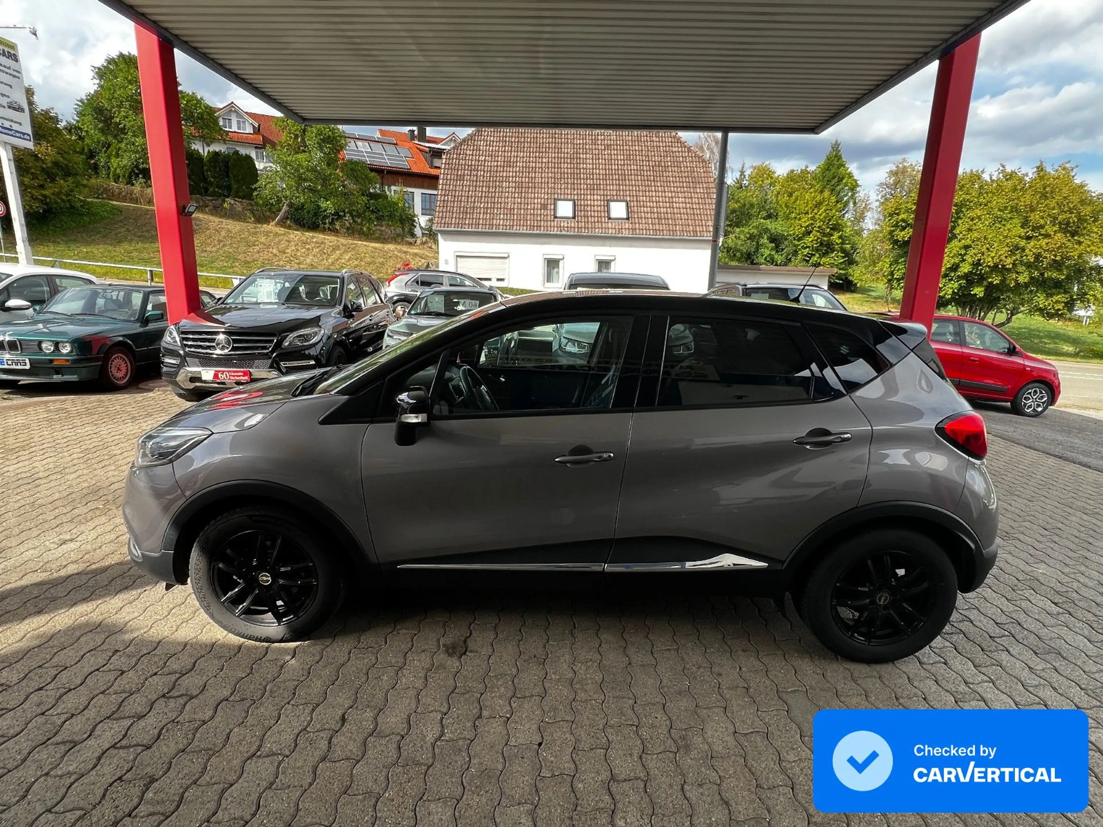 Renault Captur Luxe I Automatik I TÜV — photo 5