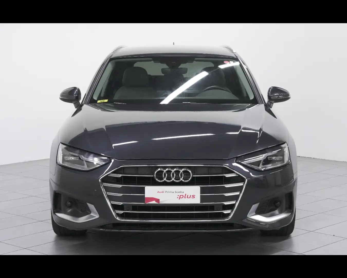 Audi A4 V 2019 Avant - A4 Avant 35 2.0 tdi mhev Business A Gris - 2