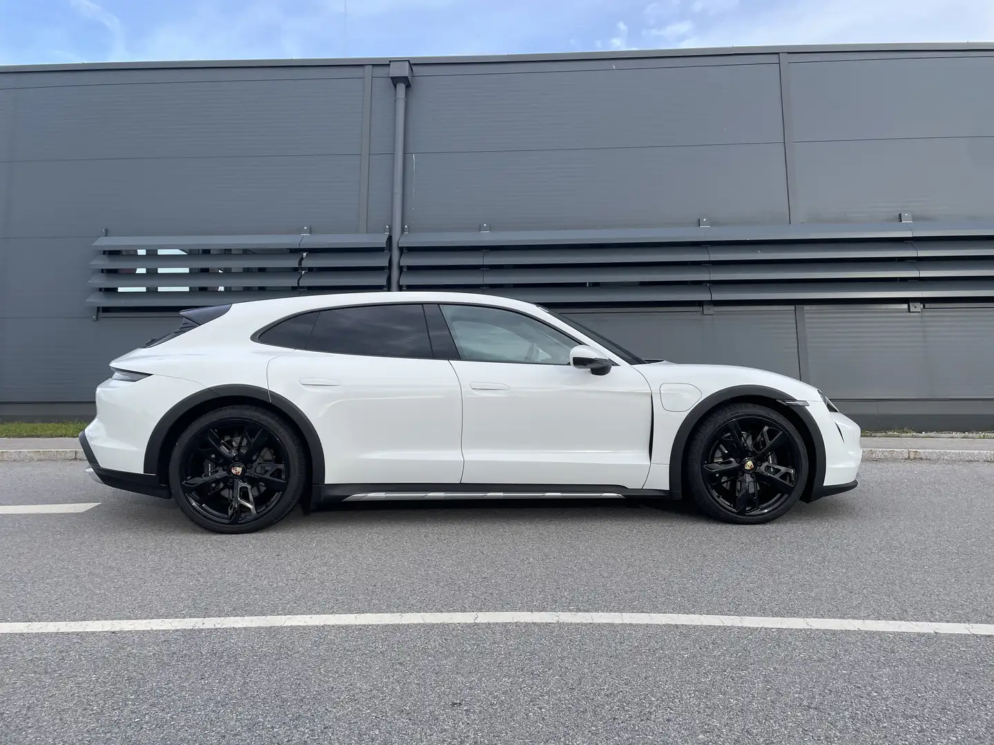 Porsche Taycan 4 Cross Turismo 2 Jare Garantie Белый - 1