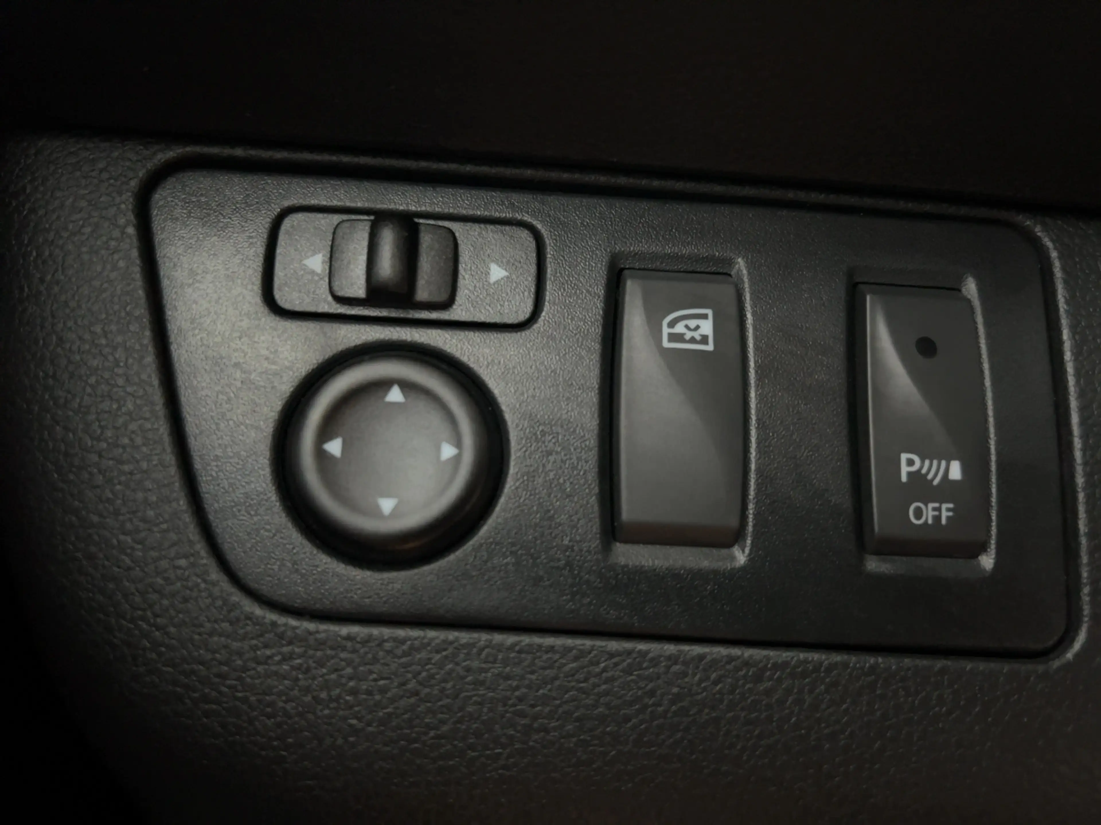 Dacia Spring Essential KLIMA LED-Tagfahrlicht ABS ESP ZV — photo 18