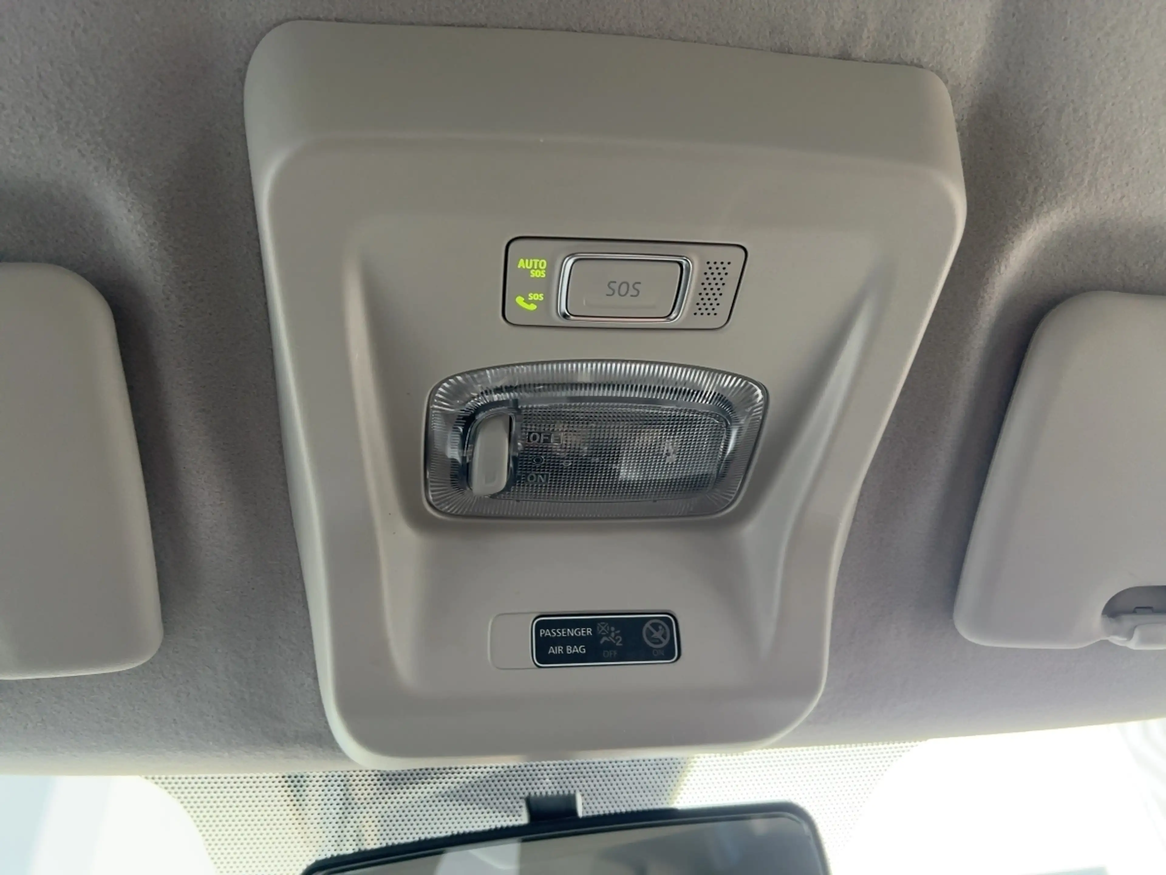 Dacia Spring Essential KLIMA LED-Tagfahrlicht ABS ESP ZV — photo 16