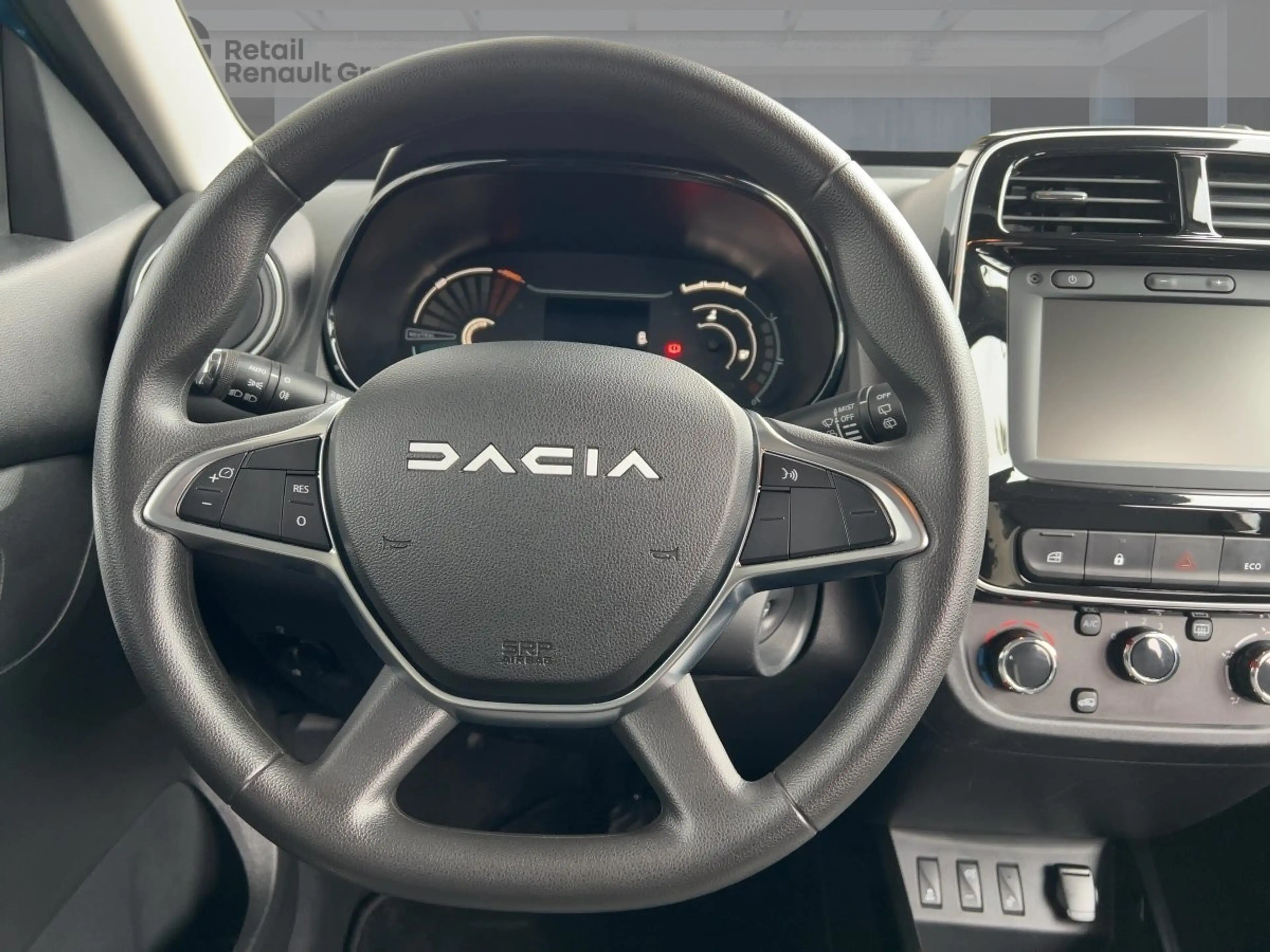 Dacia Spring Essential KLIMA LED-Tagfahrlicht ABS ESP ZV — photo 11