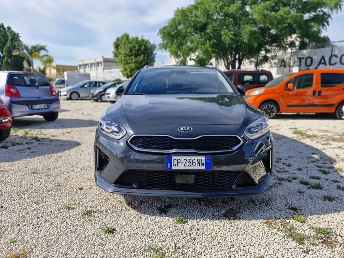 Kia Ceed / cee'd 1.5 T-GDi 160 CV MHEV DCT SW Style Сірий - 2