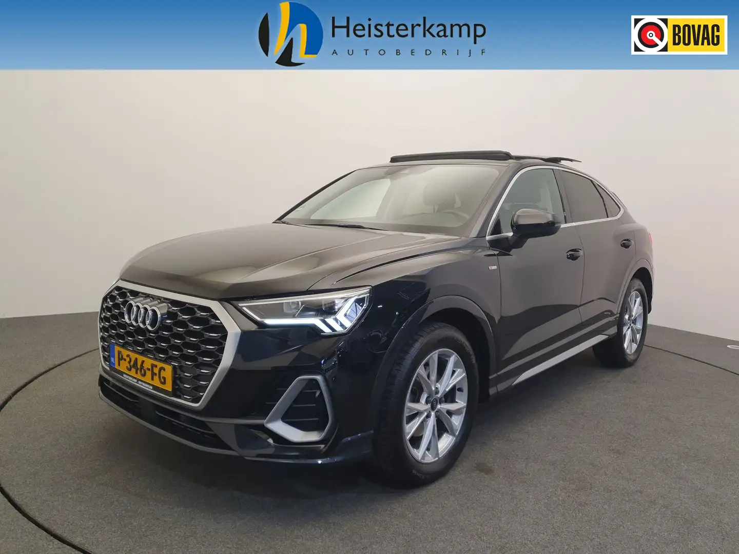 Audi Q3 Sportback 35 TFSI 150pk S-Tronic S-Line Wegklapbar Zwart - 1