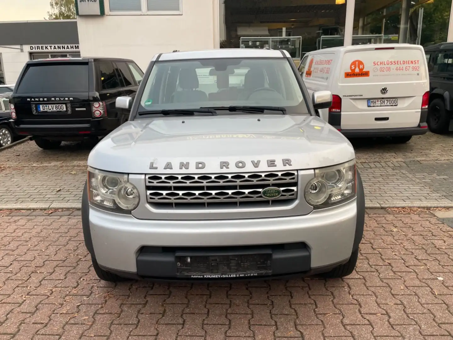 Land Rover Discovery 4 TDV6 S Argent - 2