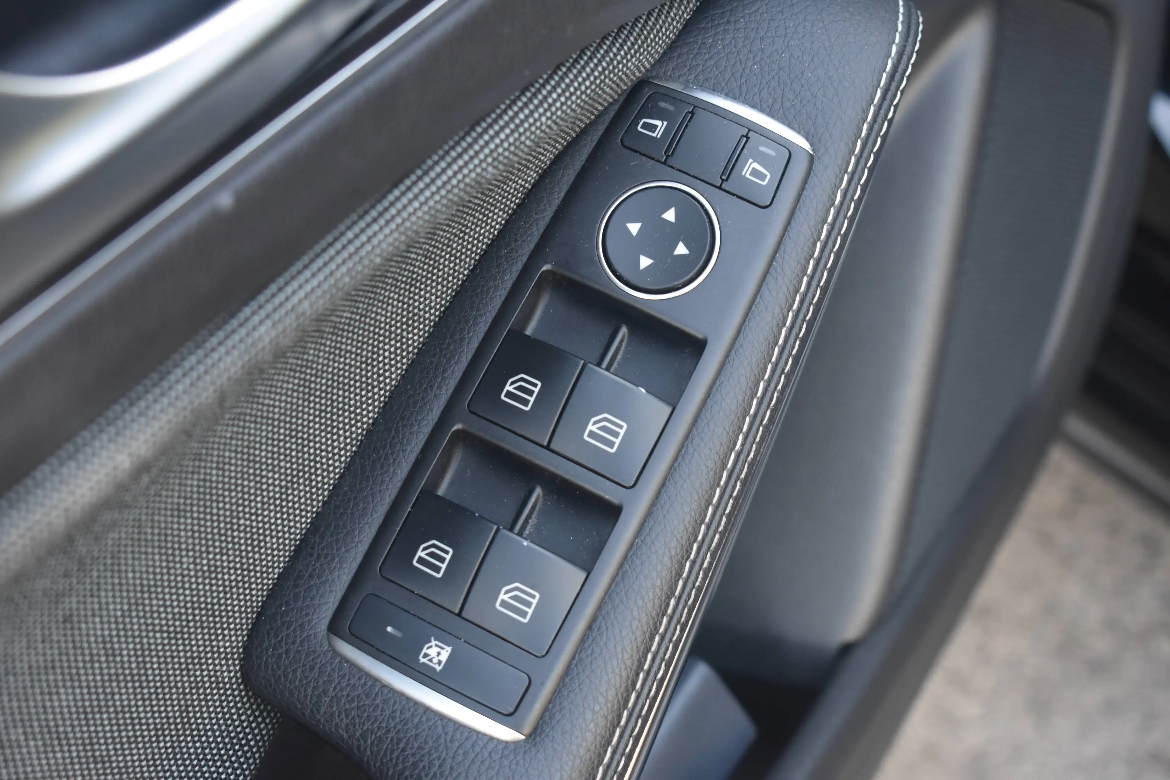 Mercedes-Benz A 160 A 160 *FACELIFT* *CARPLAY* — photo 13