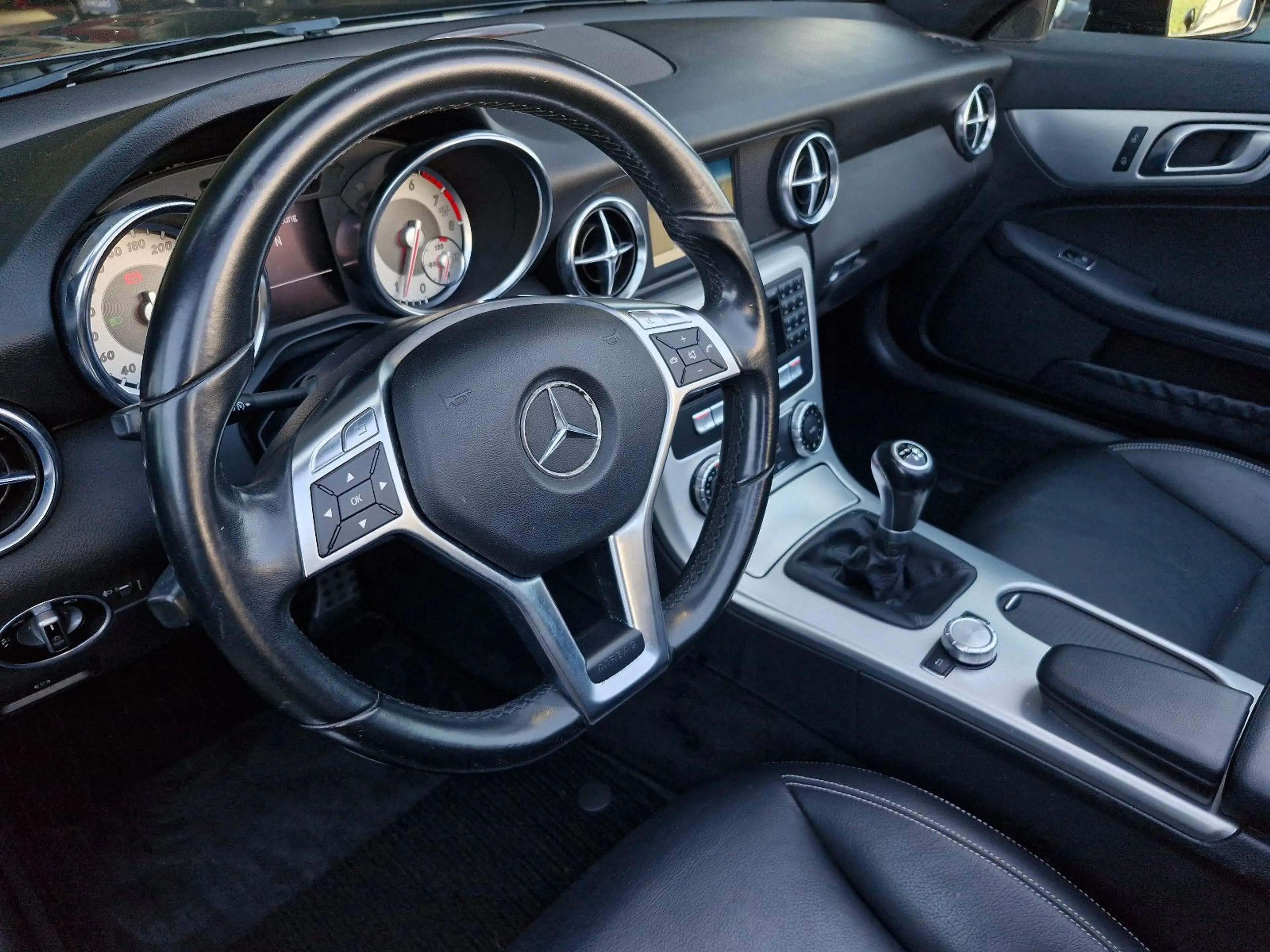 Mercedes-Benz SLK 200 SLK Roadster SLK 200 BlueEfficiency — photo 11