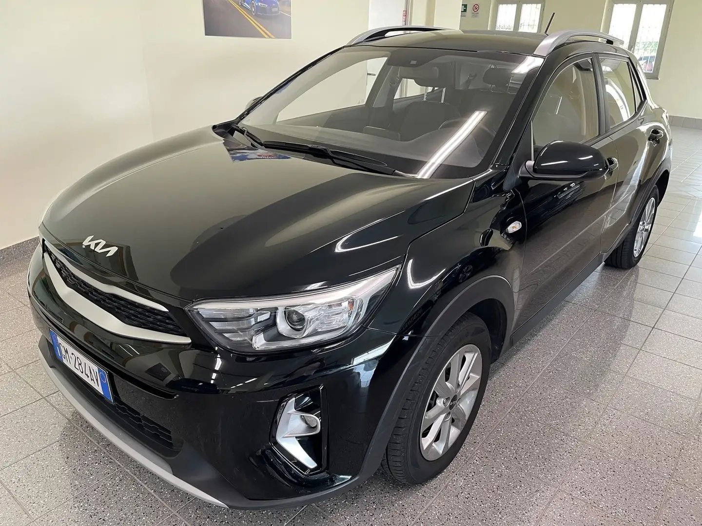 Kia Stonic 1.0 T-GDi 100 CV MHEV MT Style CON PROMO PLUS Black - 2